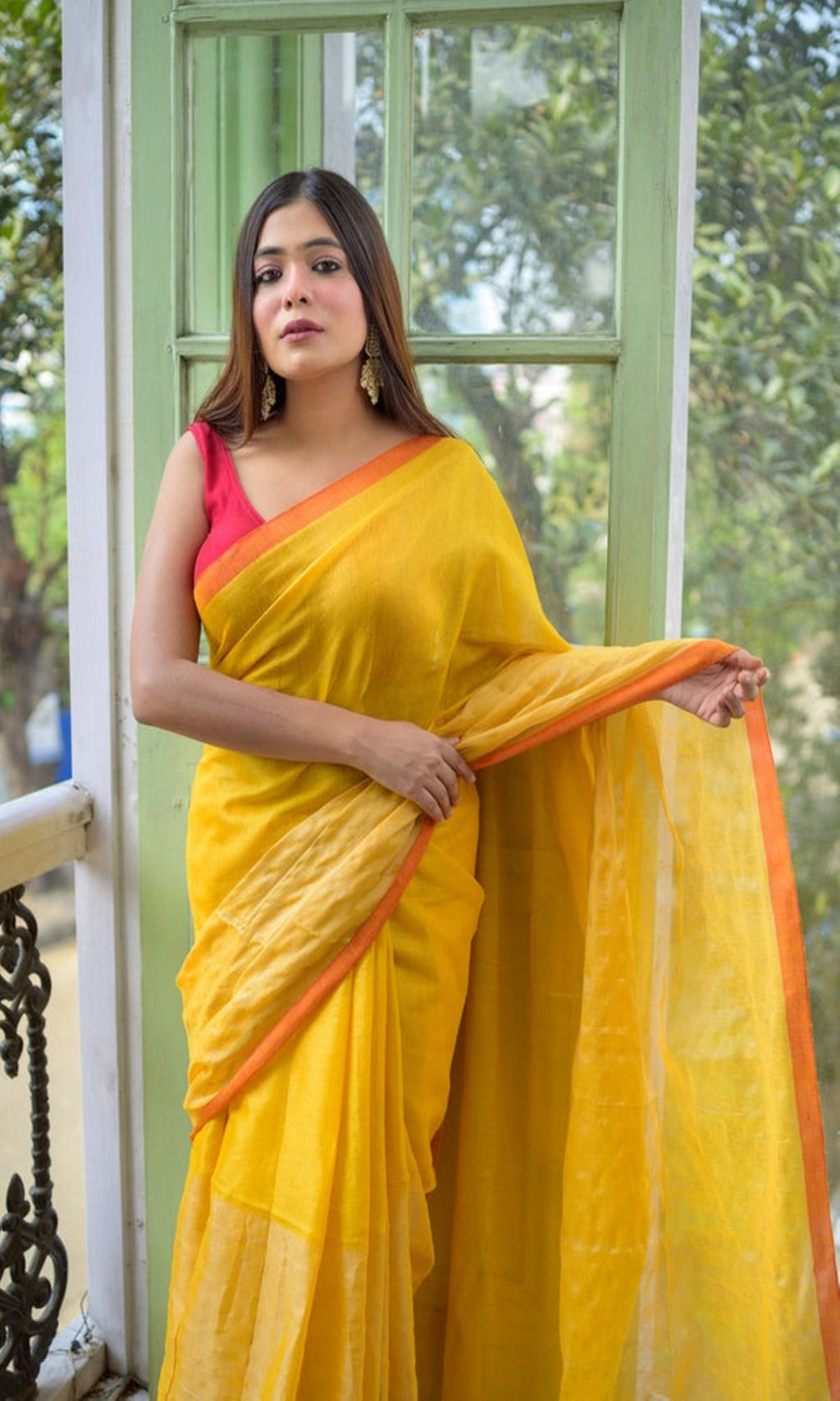 Piyari Fashion Yellow Handloom Tissue Saree - Distacart