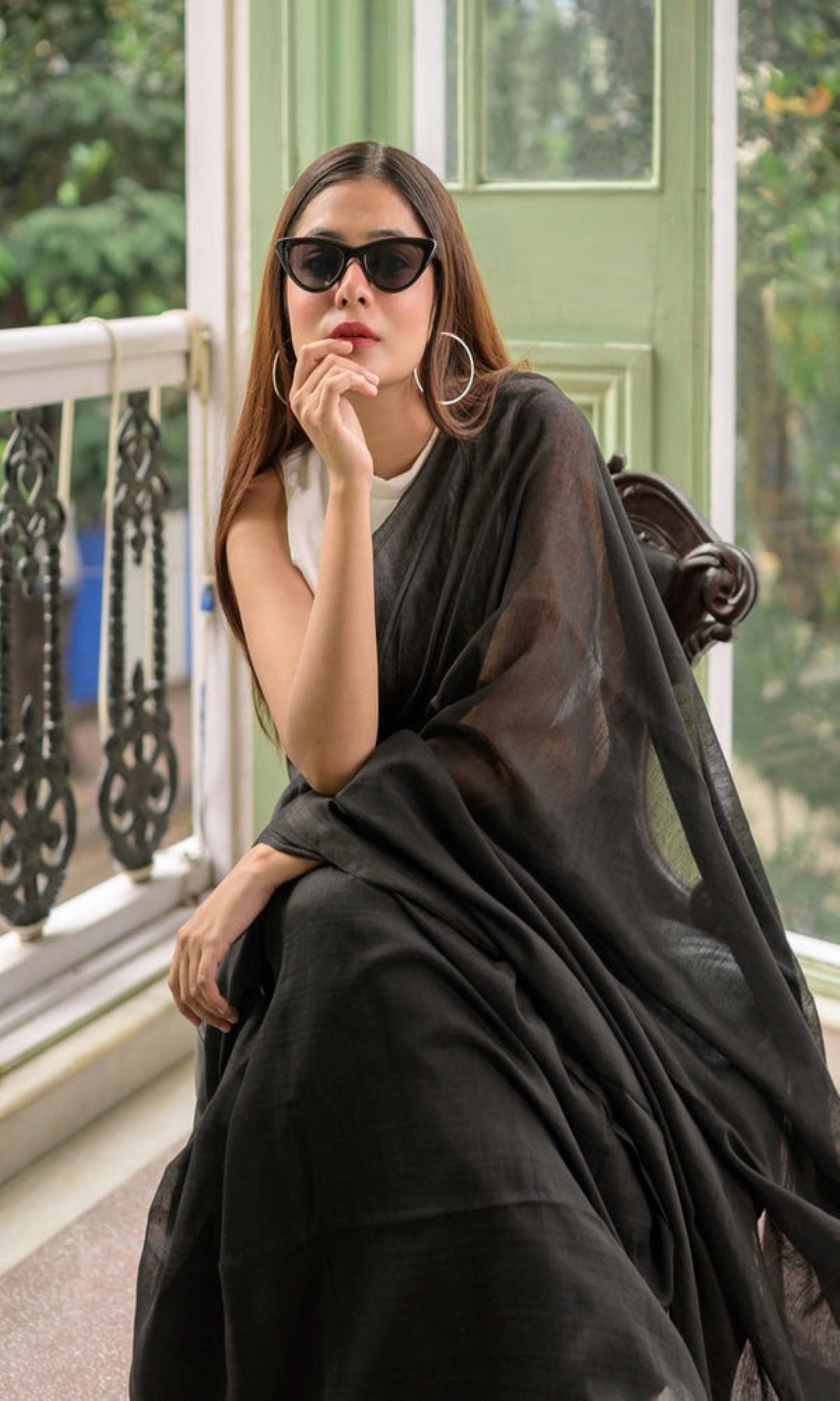 Piyari Fashion Handloom Black Cotton Saree - Distacart