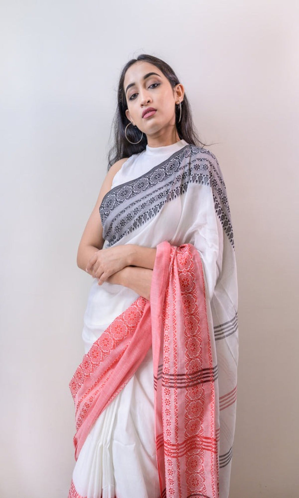 Piyari Fashion Handloom White Cotton Begampuri Saree - Distacart