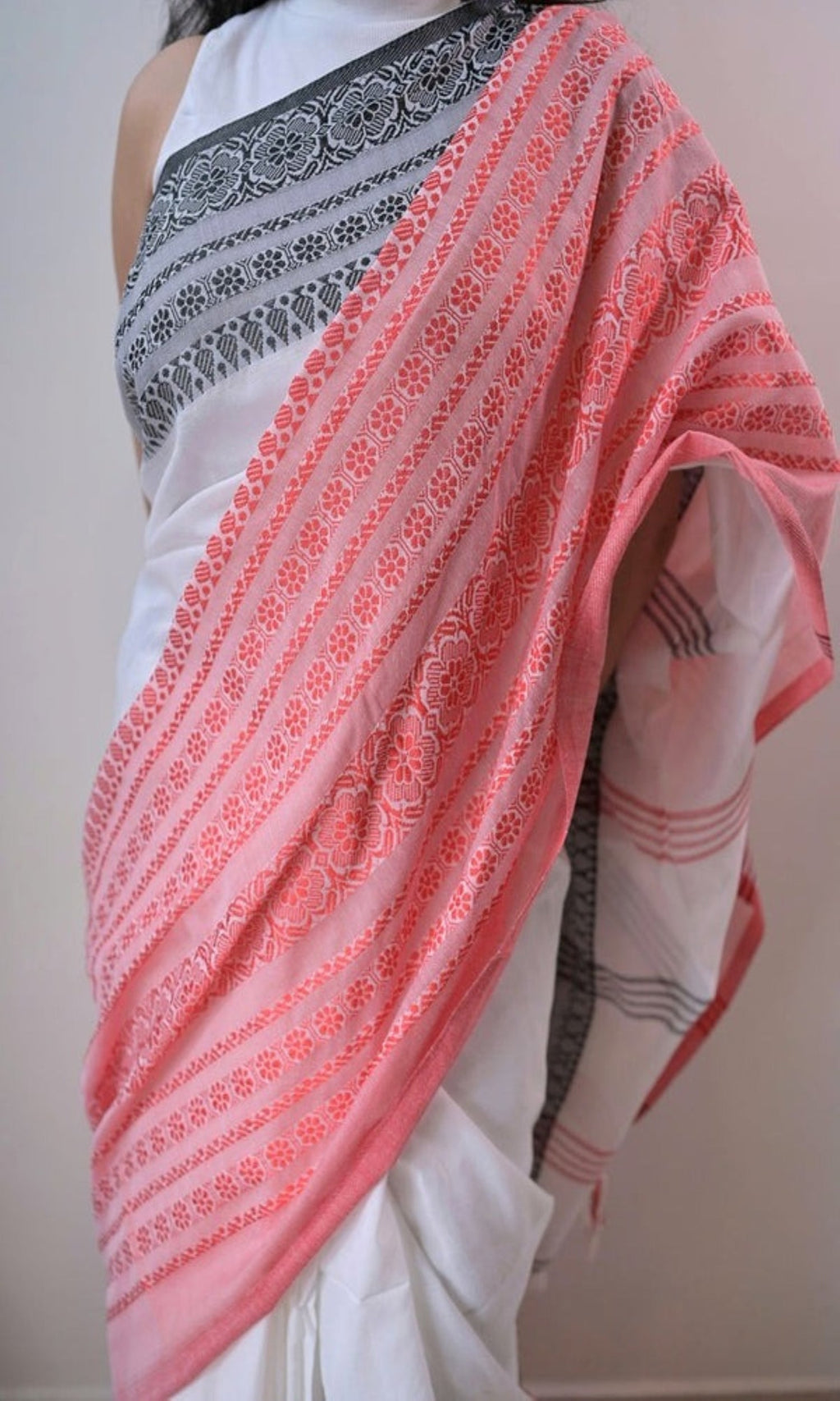 Piyari Fashion Handloom White Cotton Begampuri Saree - Distacart