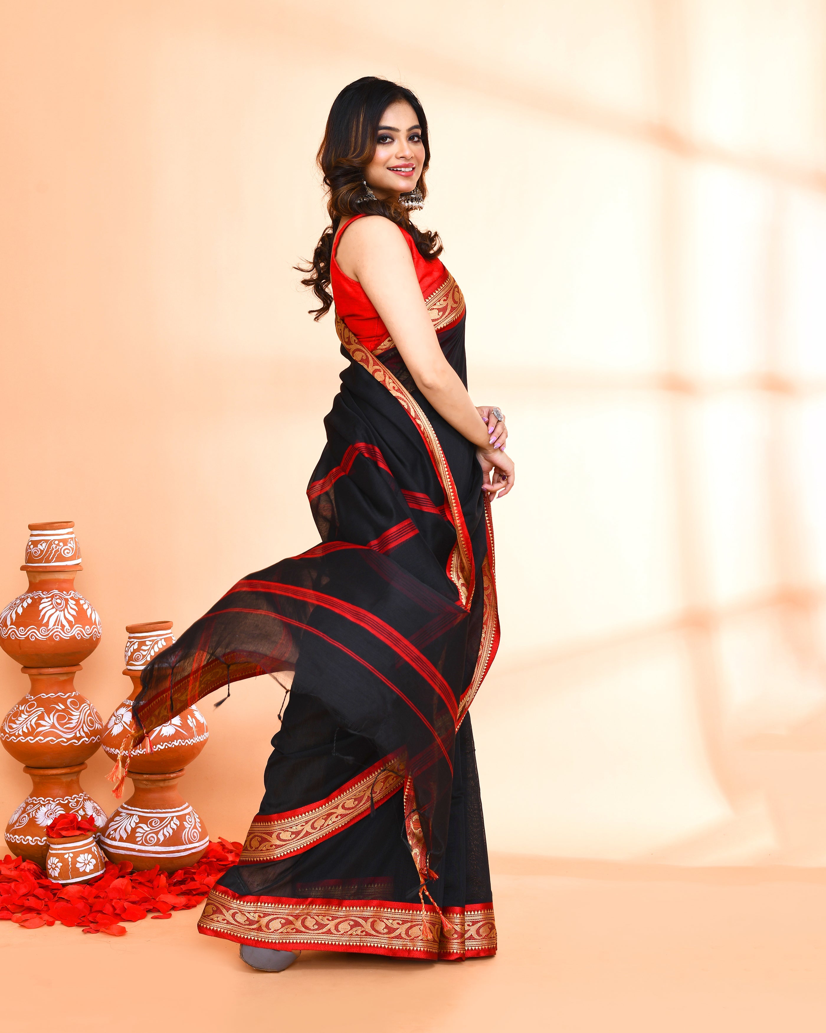 Piyari Fashion Women`s Cotton Silk Black Handloom Saree With Blouse - Distacart