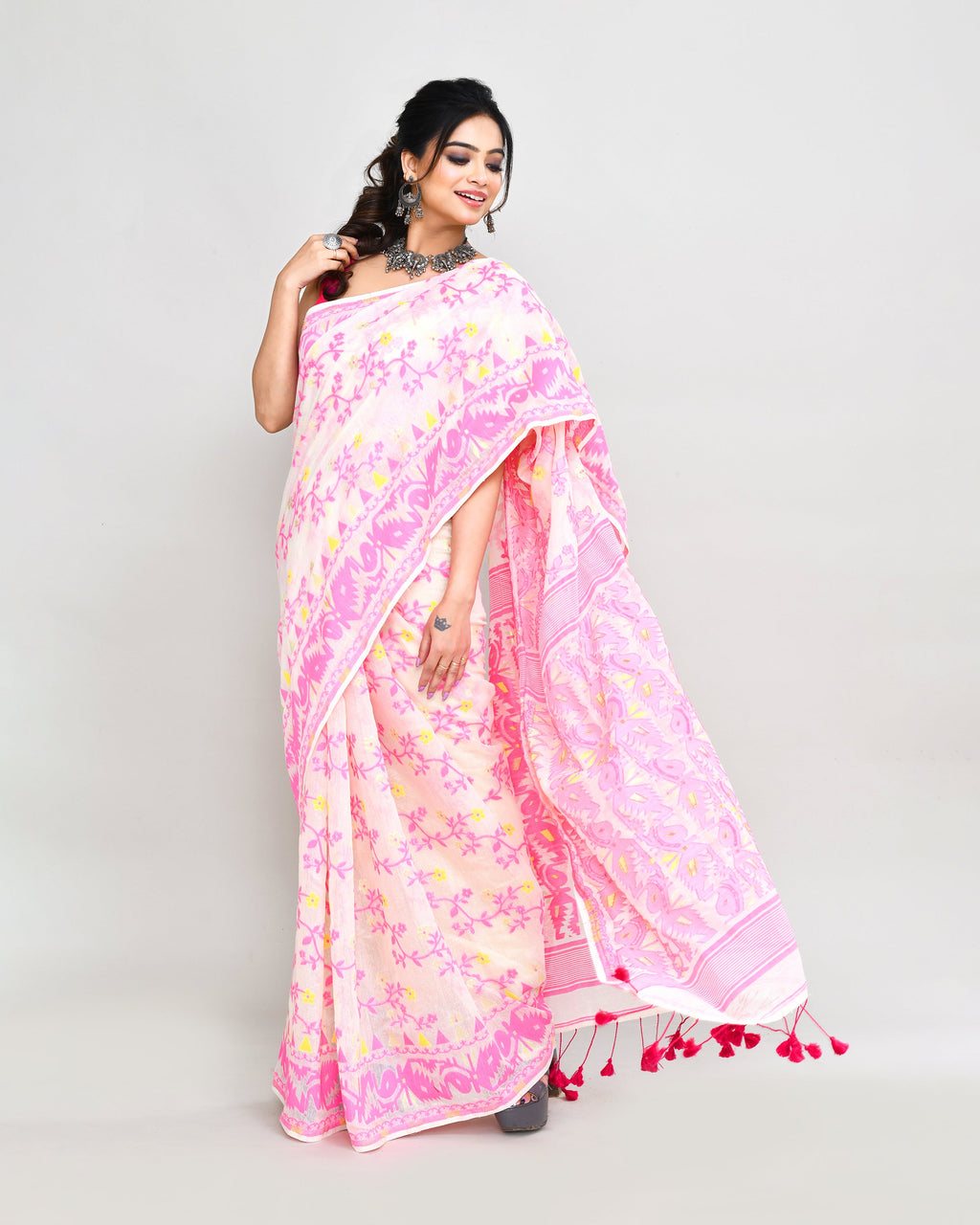 Piyari Fashion Women's Off White Pink Cotton Silk Jamdani Saree - Distacart