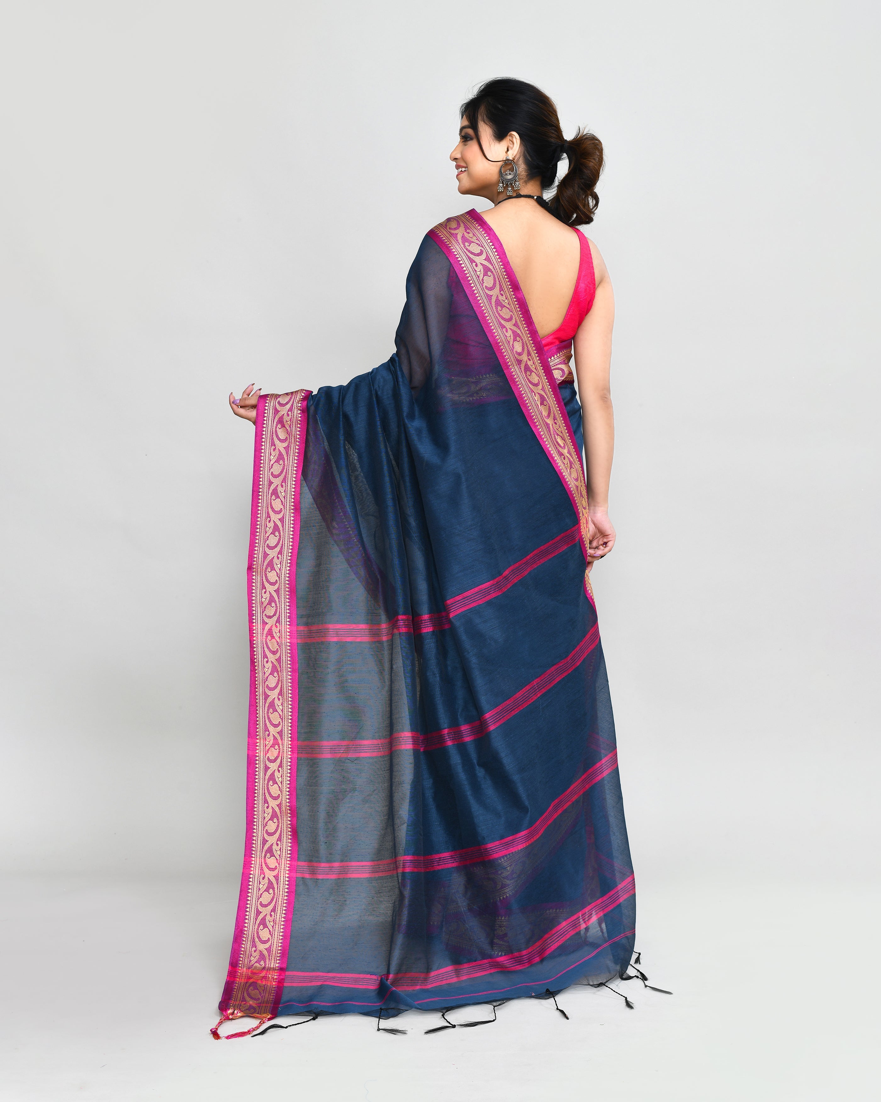 Piyari Fashion Women`s Cotton Silk Charcoal Handloom Saree With Blouse - Distacart