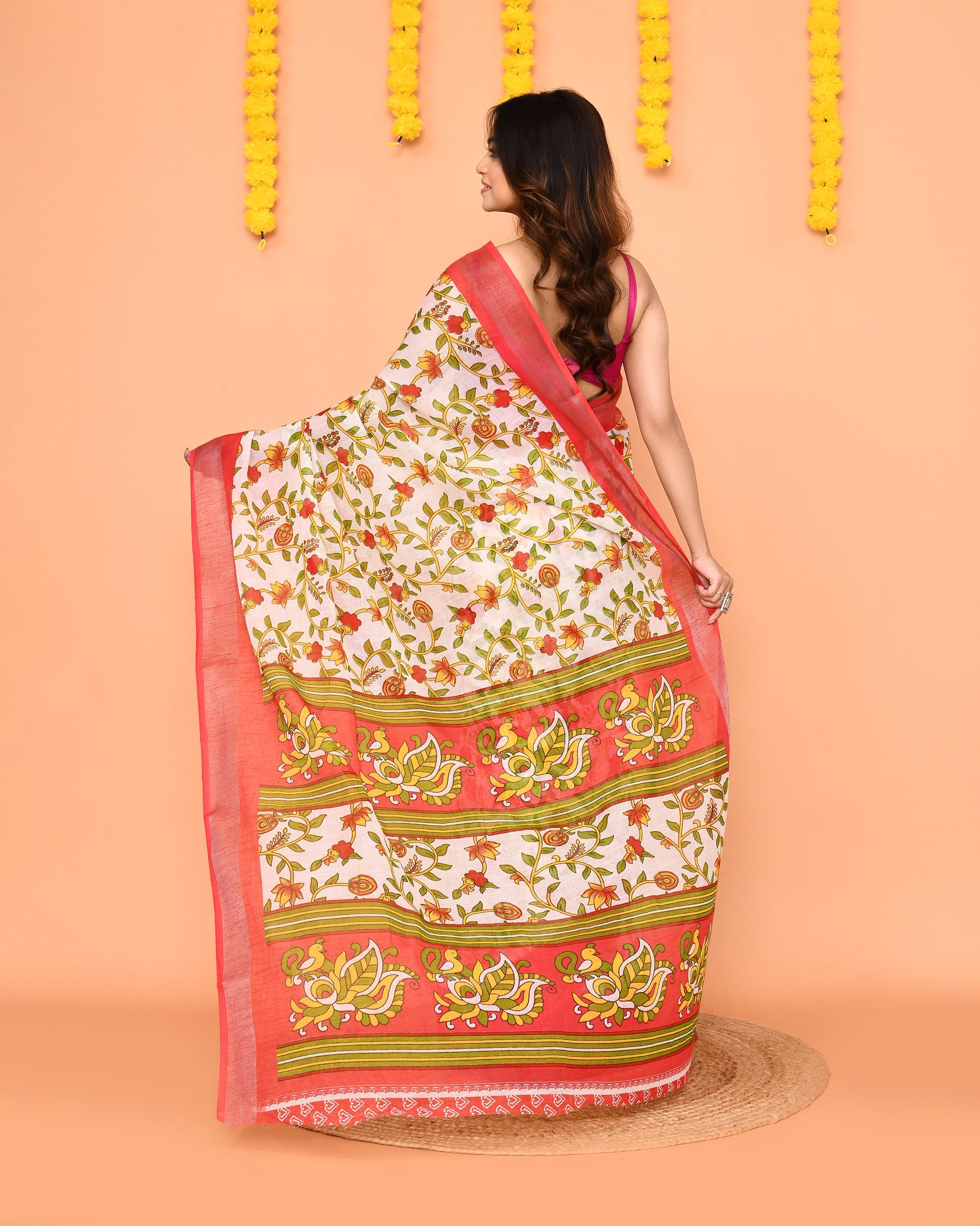 Piyari Fashion Women's Off White Printed Cotton Saree With Zari Border - Distacart