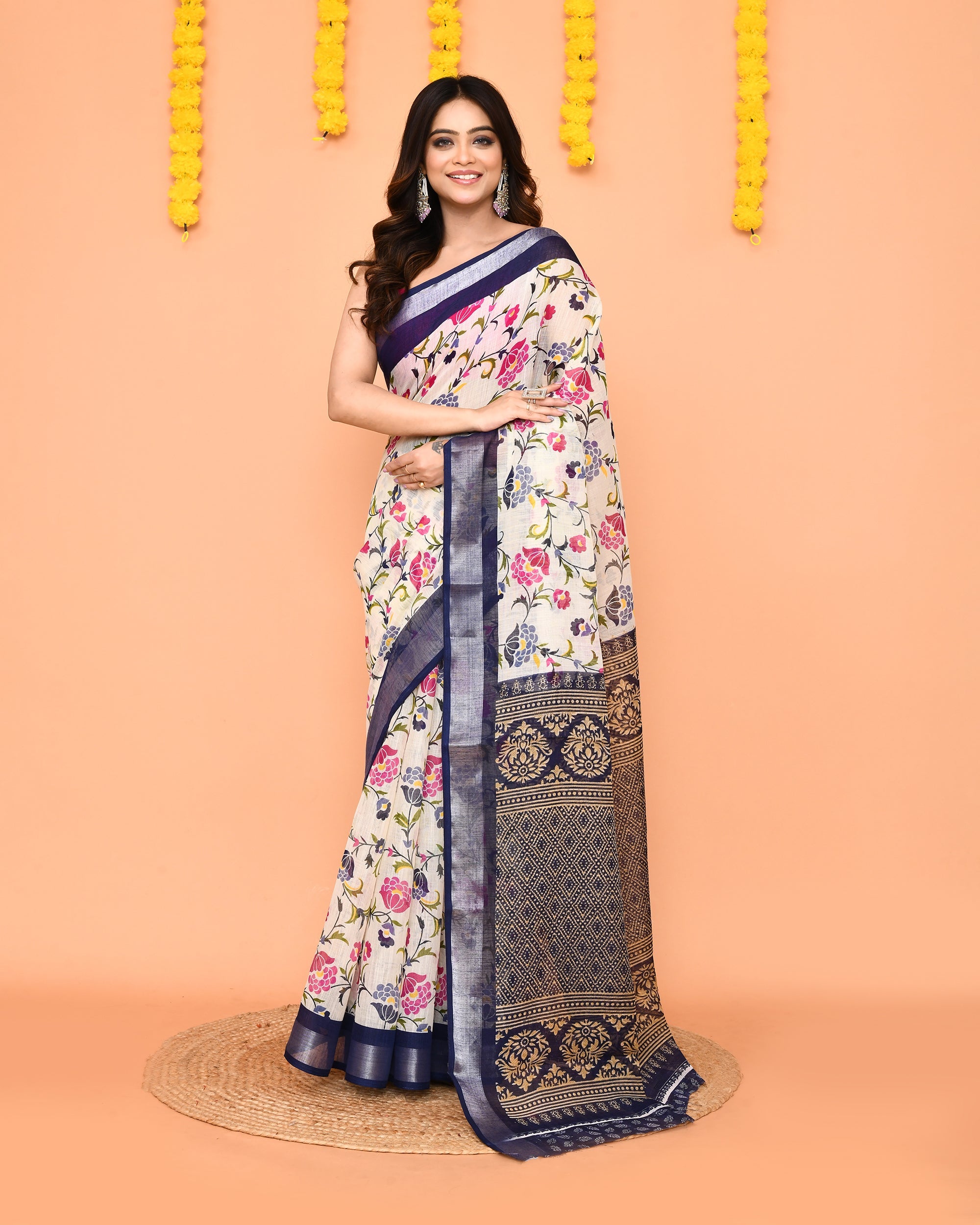 Piyari Fashion Women's Off White Printed Cotton Saree With Zari Border - Distacart