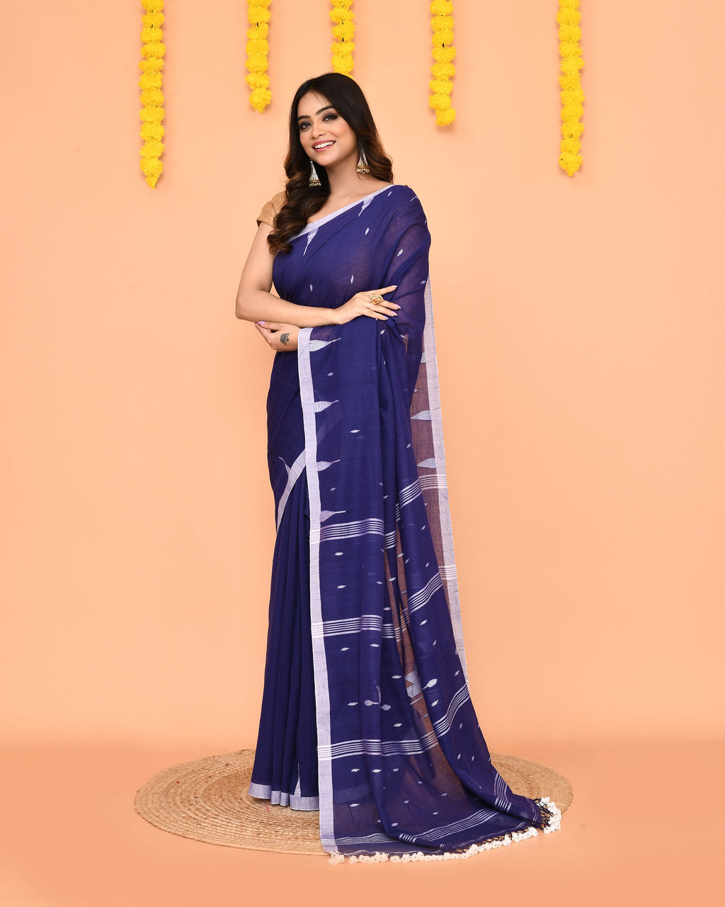 Piyari Fashion Soft Mul Cotton Blue Jamdani Saree With Net Tassels - Distacart