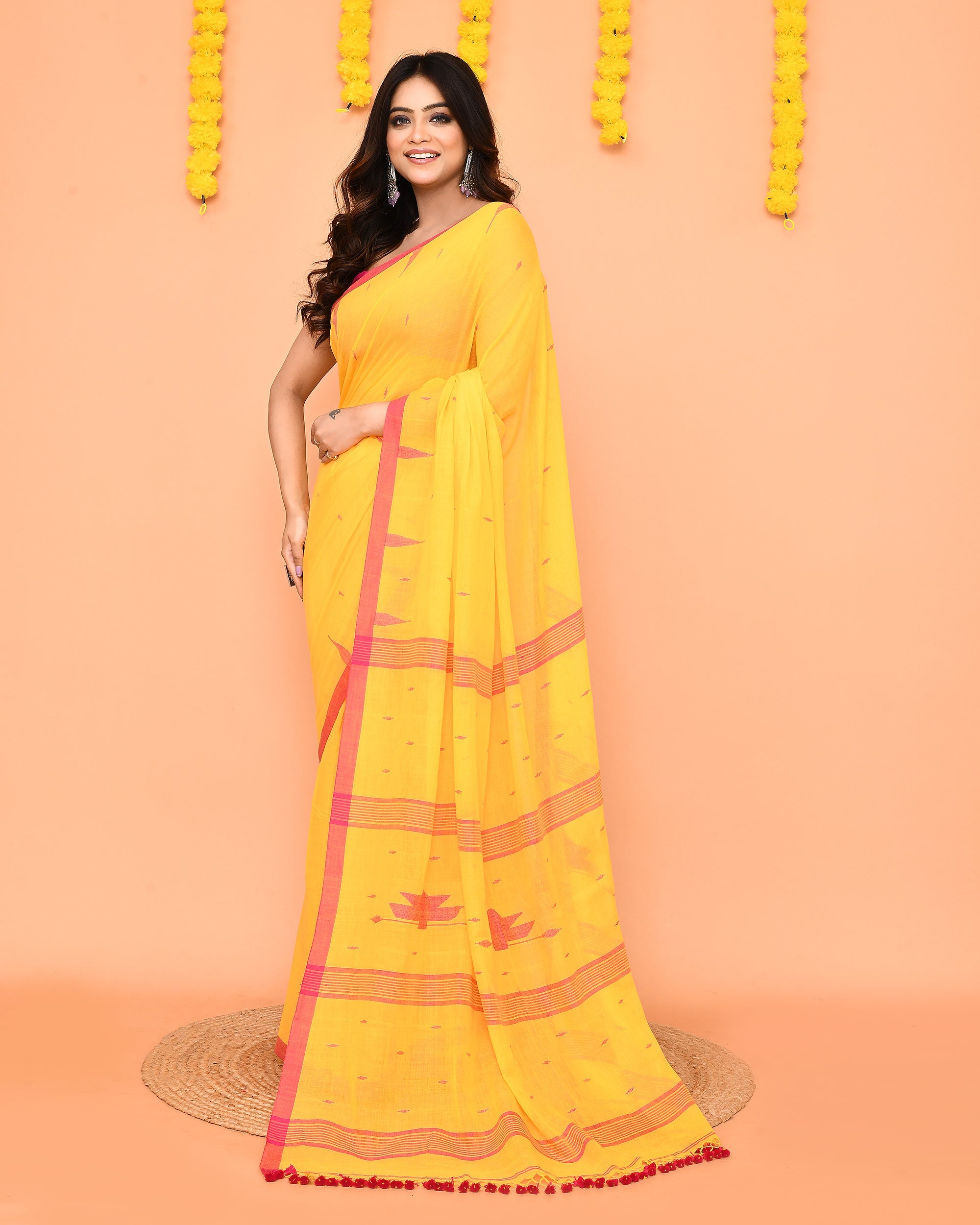 Piyari Fashion Soft Mul Cotton Yellow Jamdani Saree With Net Tassels - Distacart
