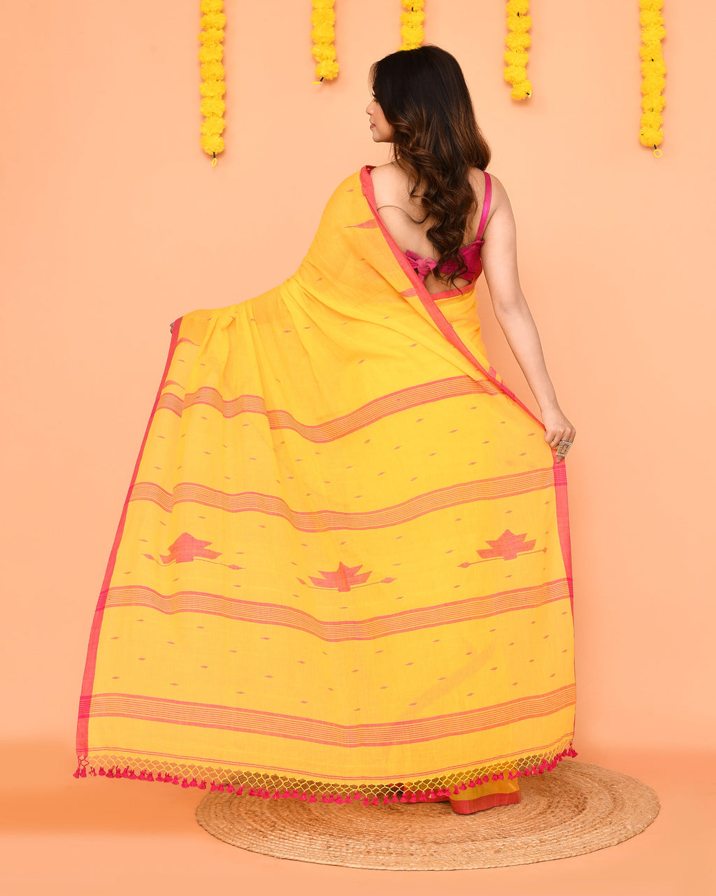 Piyari Fashion Soft Mul Cotton Yellow Jamdani Saree With Net Tassels - Distacart