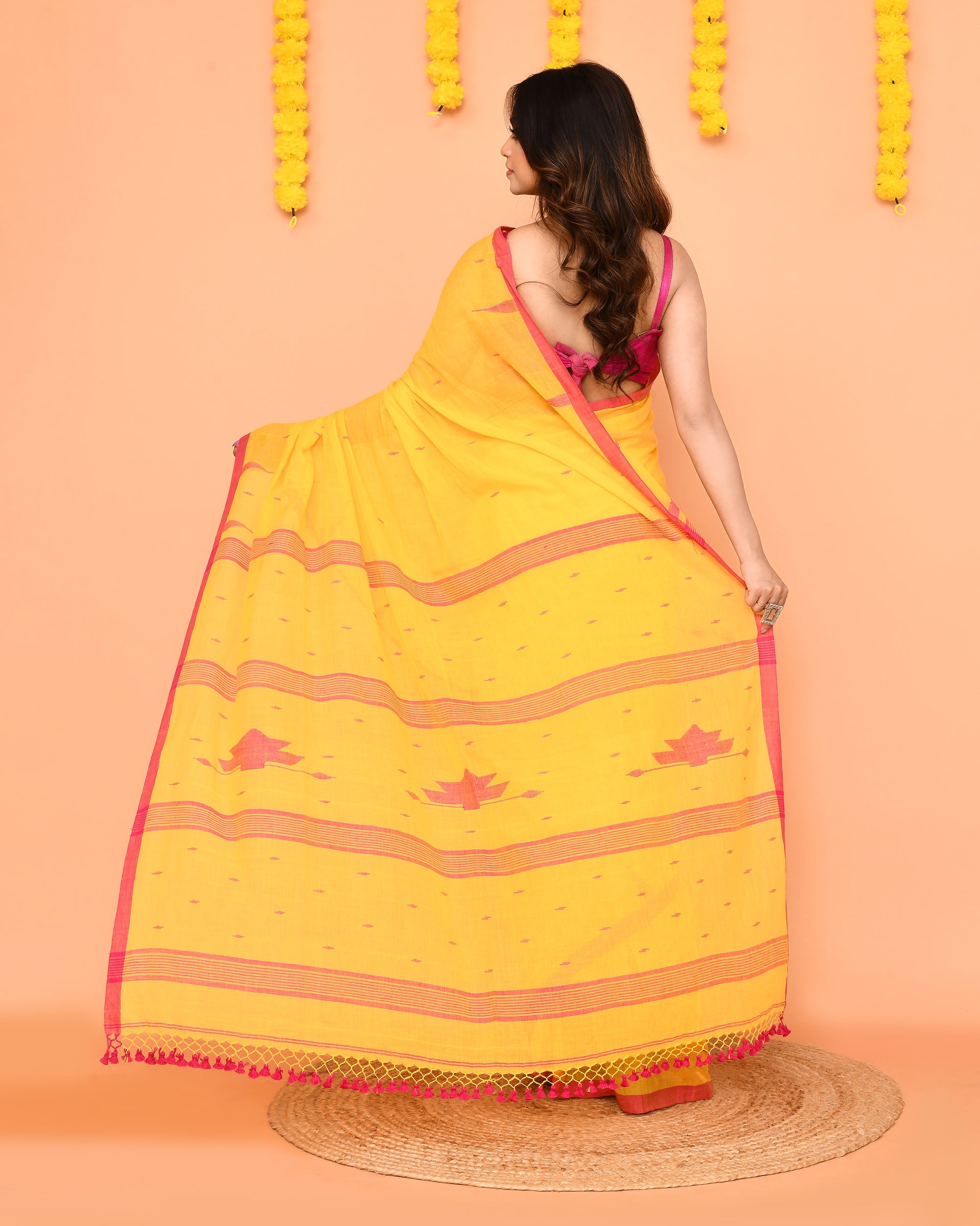 Piyari Fashion Soft Mul Cotton Yellow Jamdani Saree With Net Tassels - Distacart