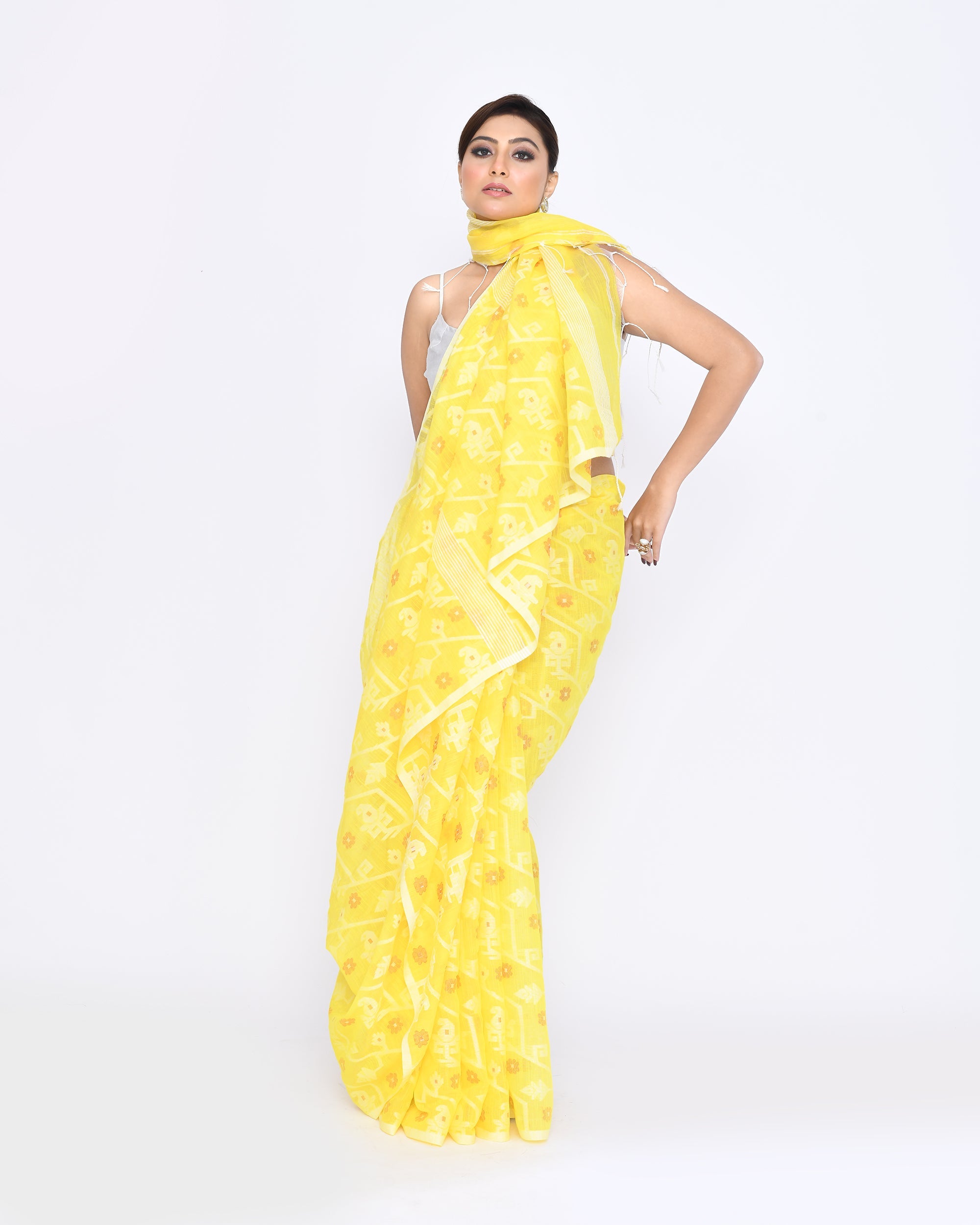 Piyari Fashion Women's Yellow Embellished Cotton Blend Jamdani Saree - Distacart