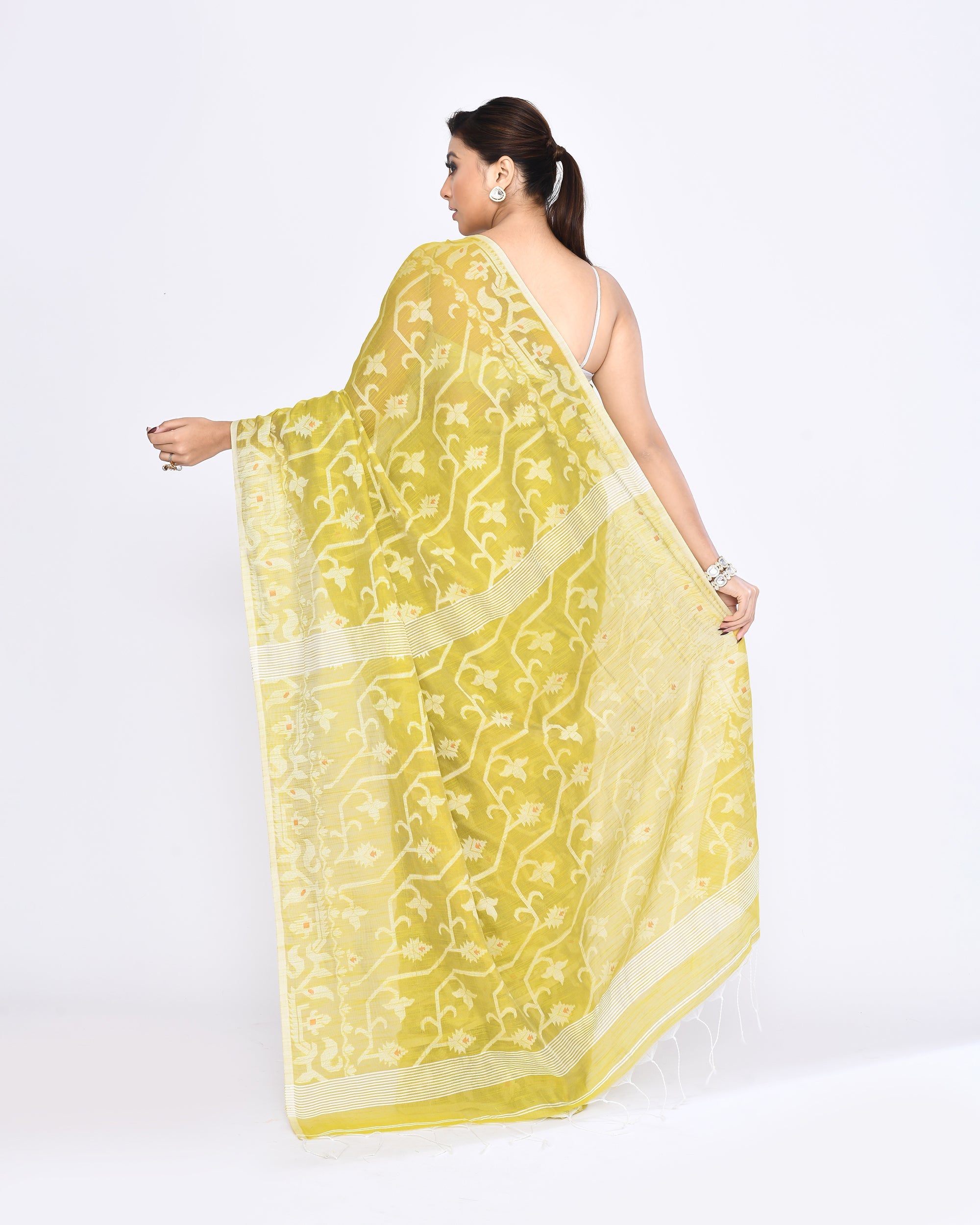 Piyari Fashion Women's Straw Embellished Cotton Blend Jamdani Saree - Distacart
