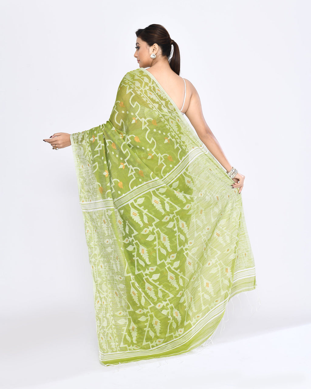 Piyari Fashion Women's Moss Green Embellished Cotton Blend Jamdani Saree - Distacart