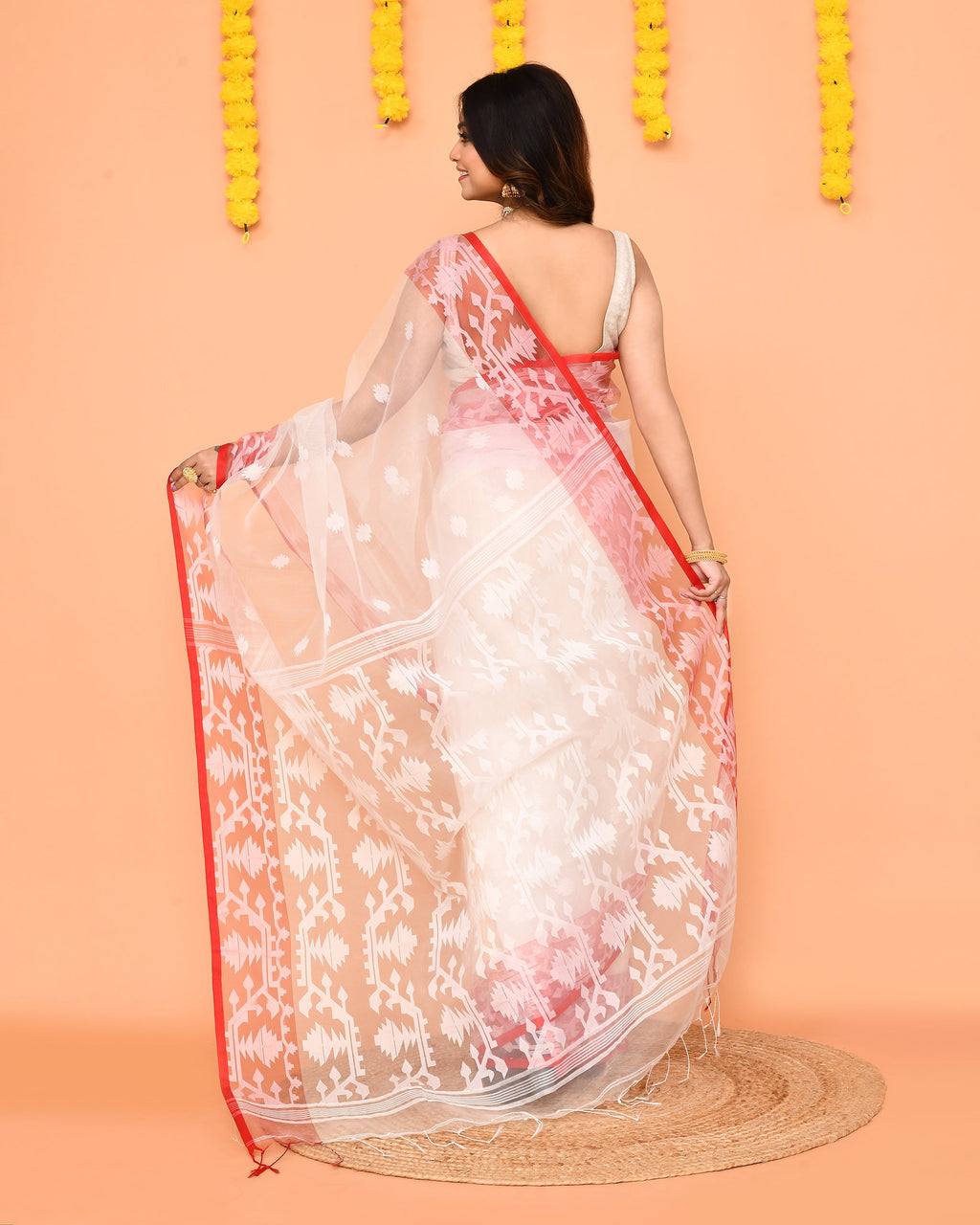 Piyari Fashion Women's White Resham Silk Jamdani Saree - Distacart