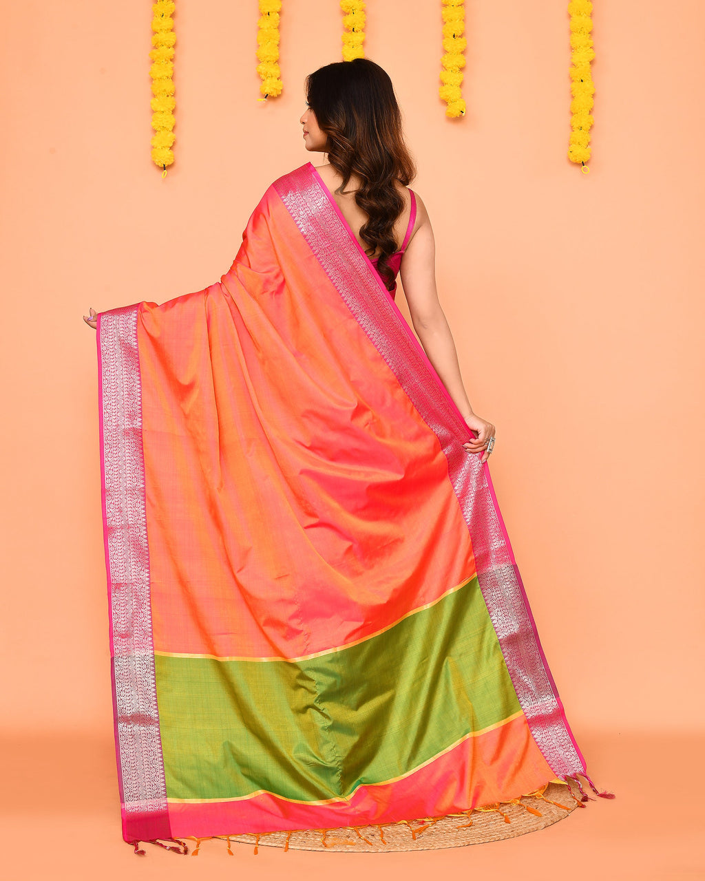 Piyari Fashion Women's Handloom Pink Orange Dual Tone Bangalore Silk Saree With Zari Border - Distacart