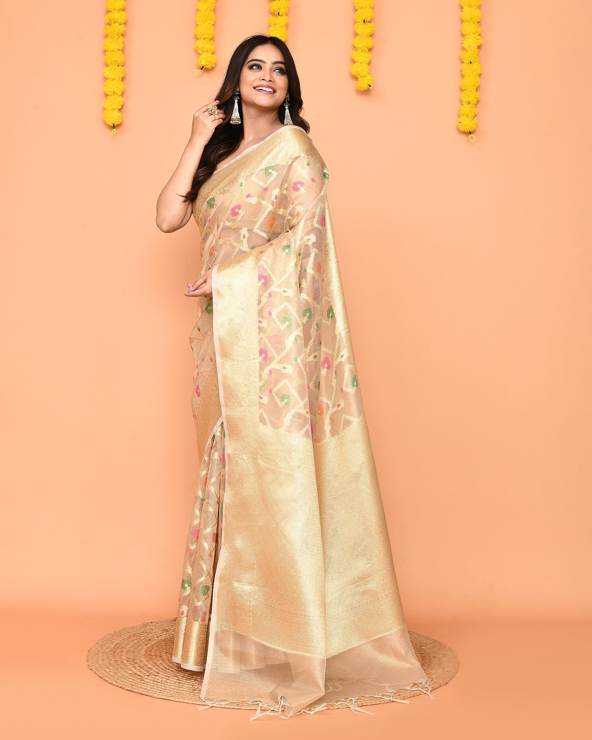 Piyari Fashion Women's Handloom Beige Bangalore Silk Saree With Zari Border - Distacart