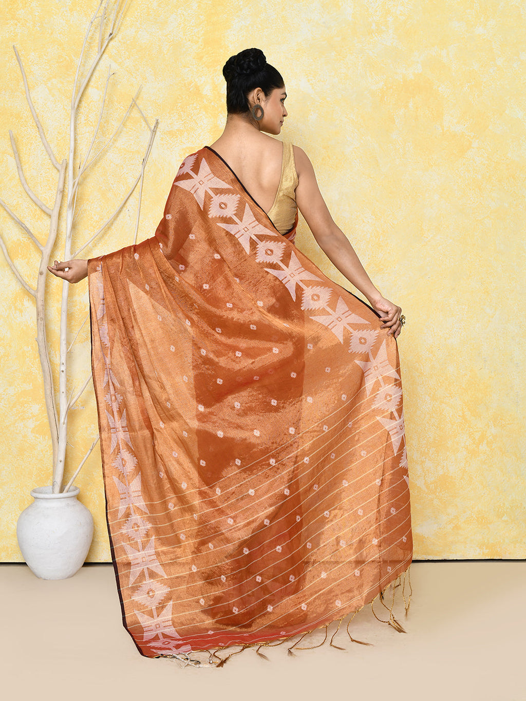 Piyari Fashion Women's Orange Dual Tone Organic Tissue Jamdani Saree With Blouse Piece - Distacart