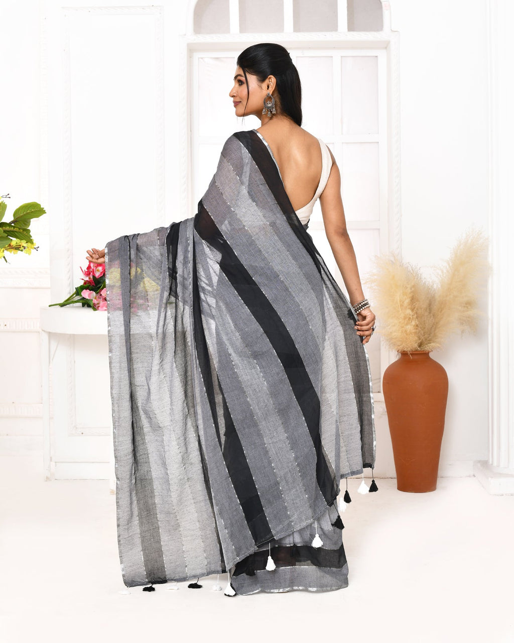 Piyari Fashion Grey Black Striped Mulmul Cotton Saree With Tassels - Distacart