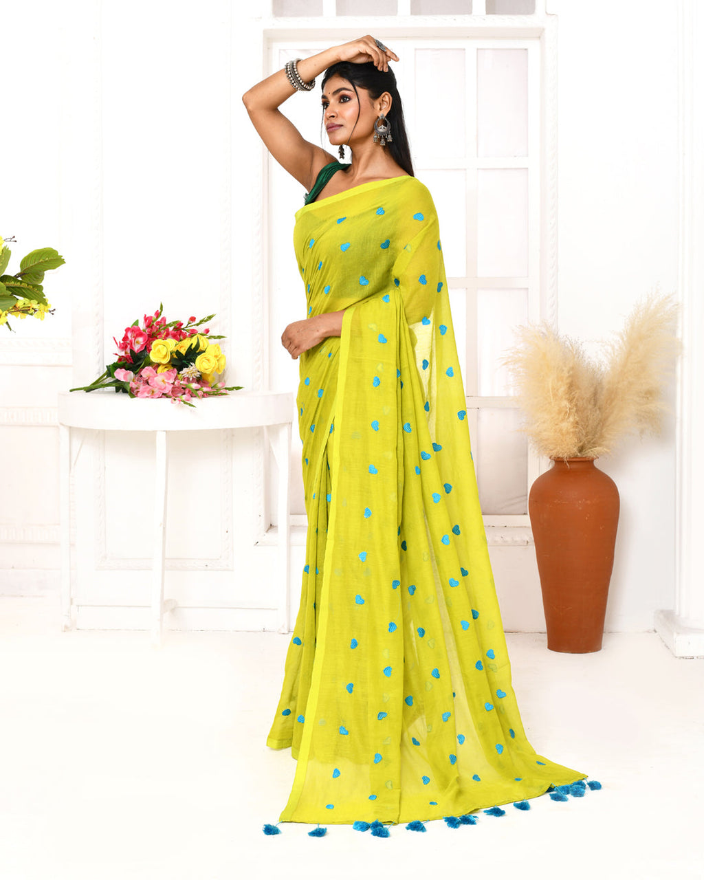 Piyari Fashion Women's Lemon Exclusive Embroidery Saree - Distacart