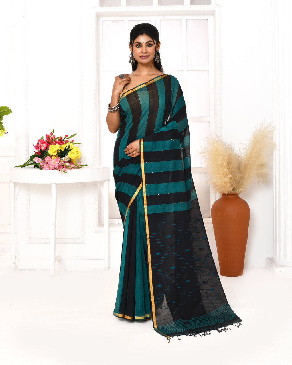 Piyari Fashion Women's Black Blue Cotton Handloom Jamdani Saree With Blouse - Distacart