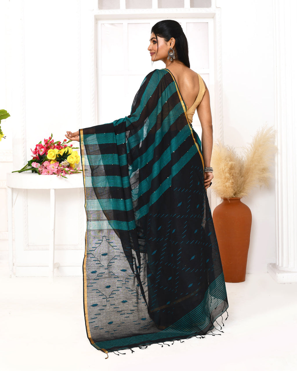 Piyari Fashion Women's Black Blue Cotton Handloom Jamdani Saree With Blouse - Distacart