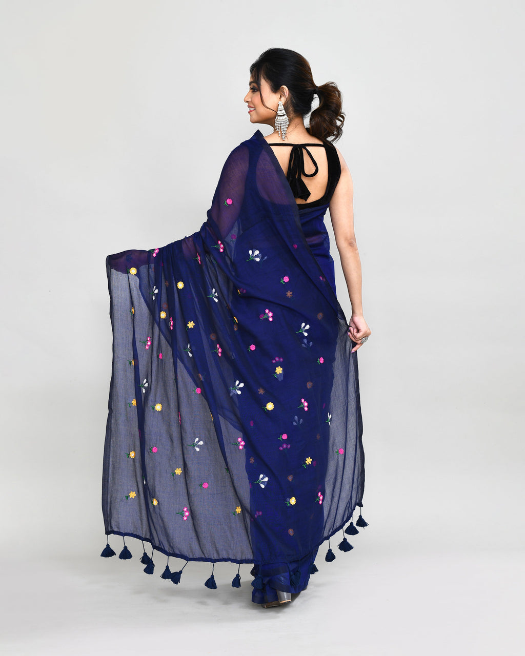 Piyari Fashion Women's Blue Exclusive Embroidery Saree With Tassels - Distacart