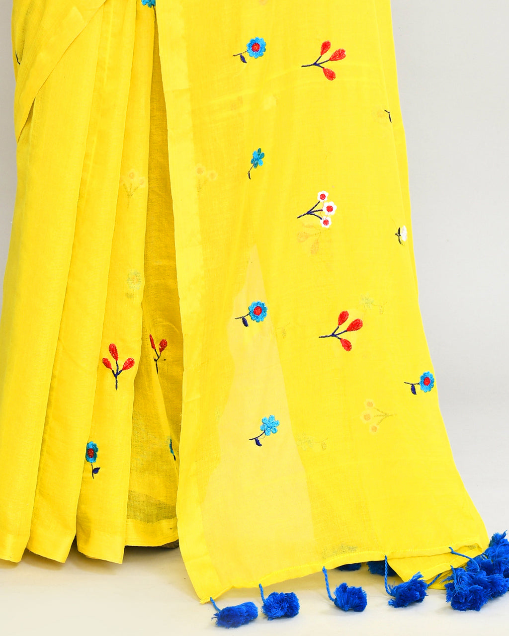 Piyari Fashion Women's Lemon Exclusive Embroidery Saree With Tassels - Distacart