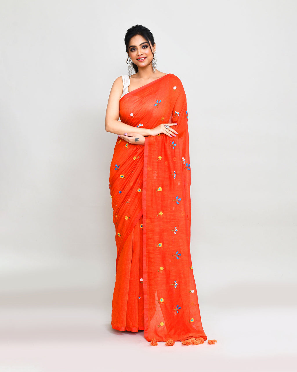 Piyari Fashion Women's Orange Red Dual Tone Exclusive Embroidery Saree With Tassels - Distacart