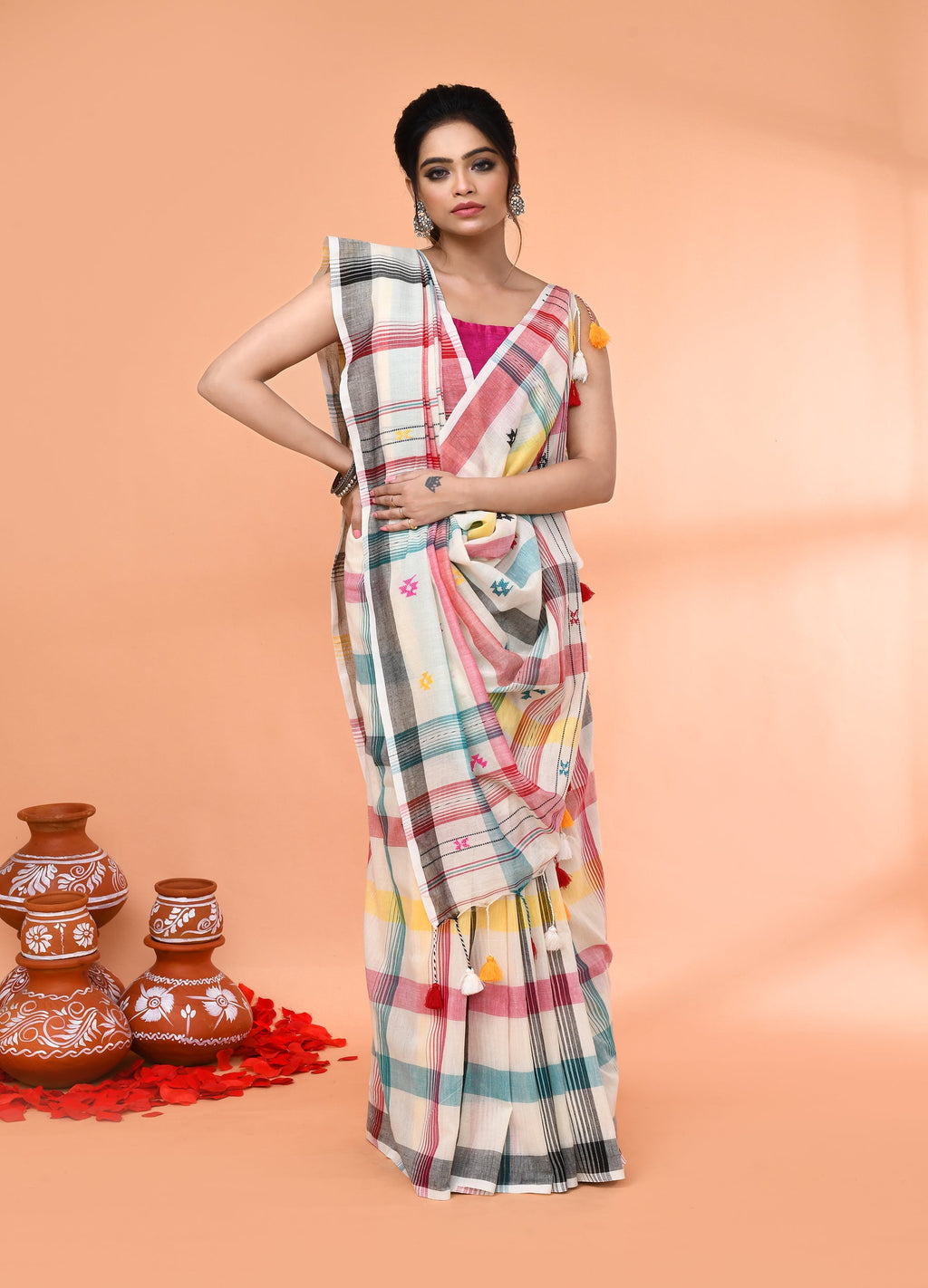 Piyari Fashion Women`s Off White Mul Cotton Handloom Jamdani Saree With Blouse - Distacart