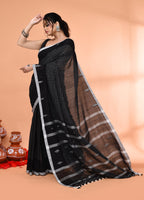 Piyari Fashion Women`s Black Mul Cotton Handloom Jamdani Saree With Blouse - Distacart