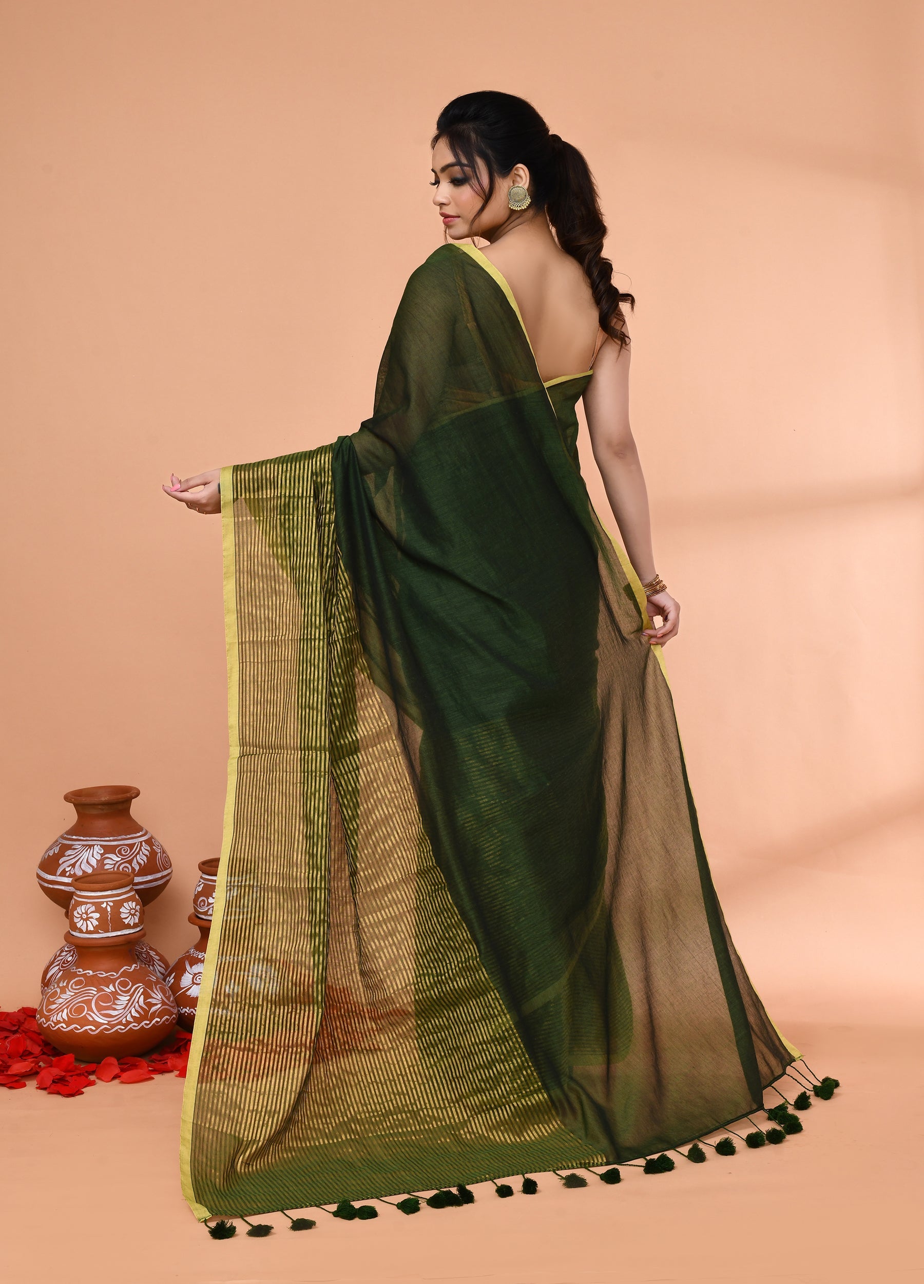 Piyari Fashion Women`s Dark Green Cotton Handloom Saree With Gold Zari Stripes - Distacart