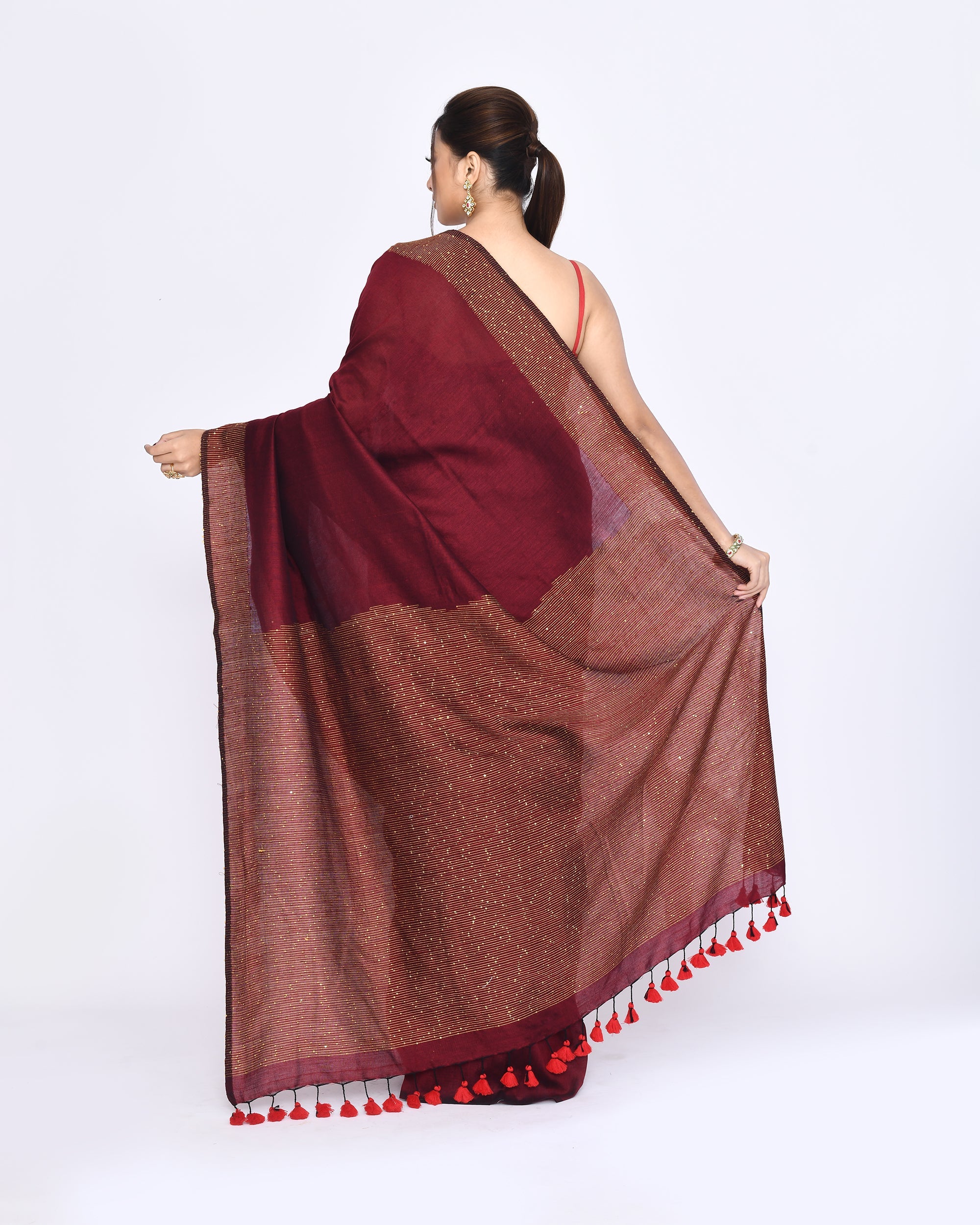 Piyari Fashion Women's Maroon Embellished Sequined Cotton Saree - Distacart