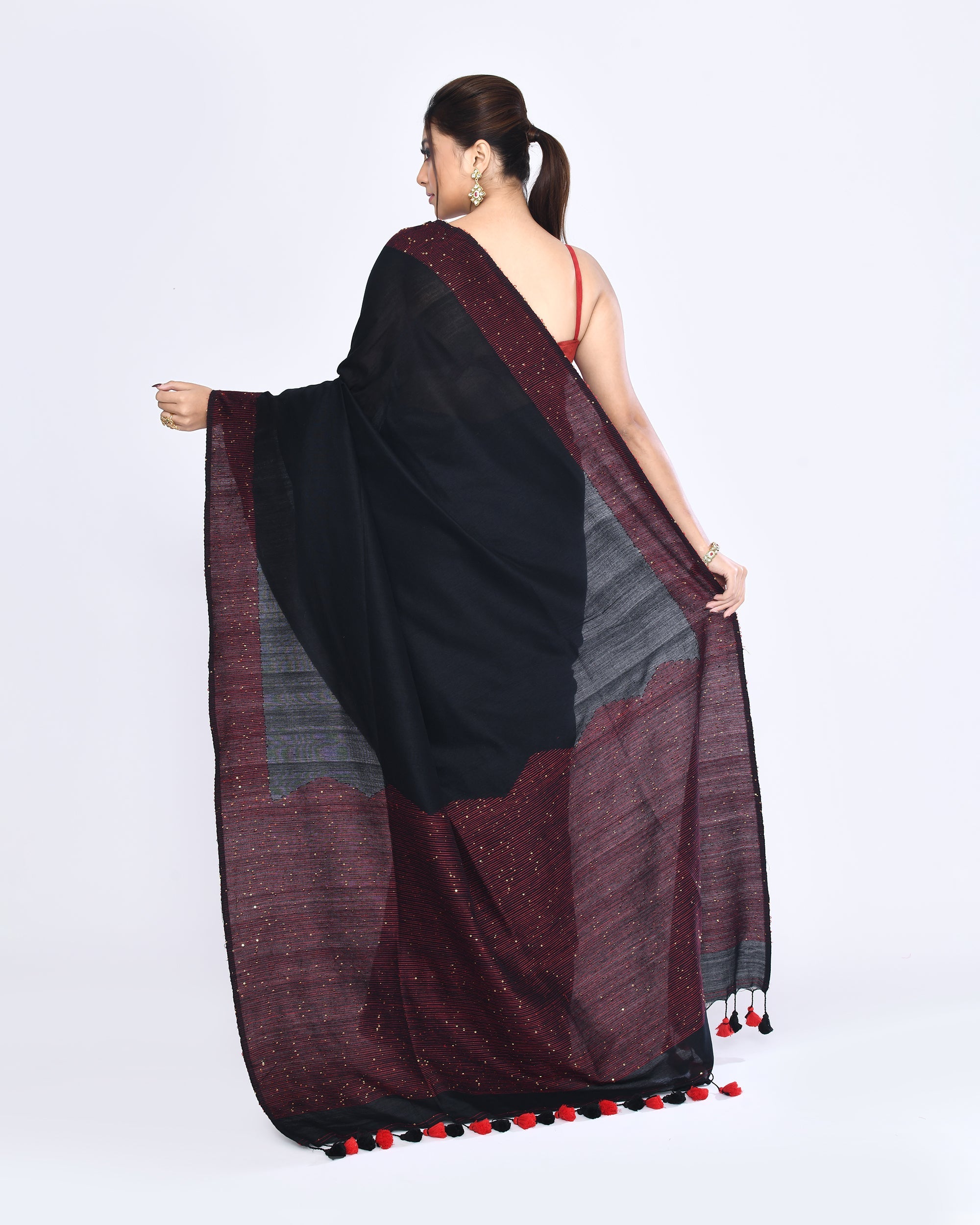 Piyari Fashion Women's Black Embellished Sequined Cotton Saree - Distacart