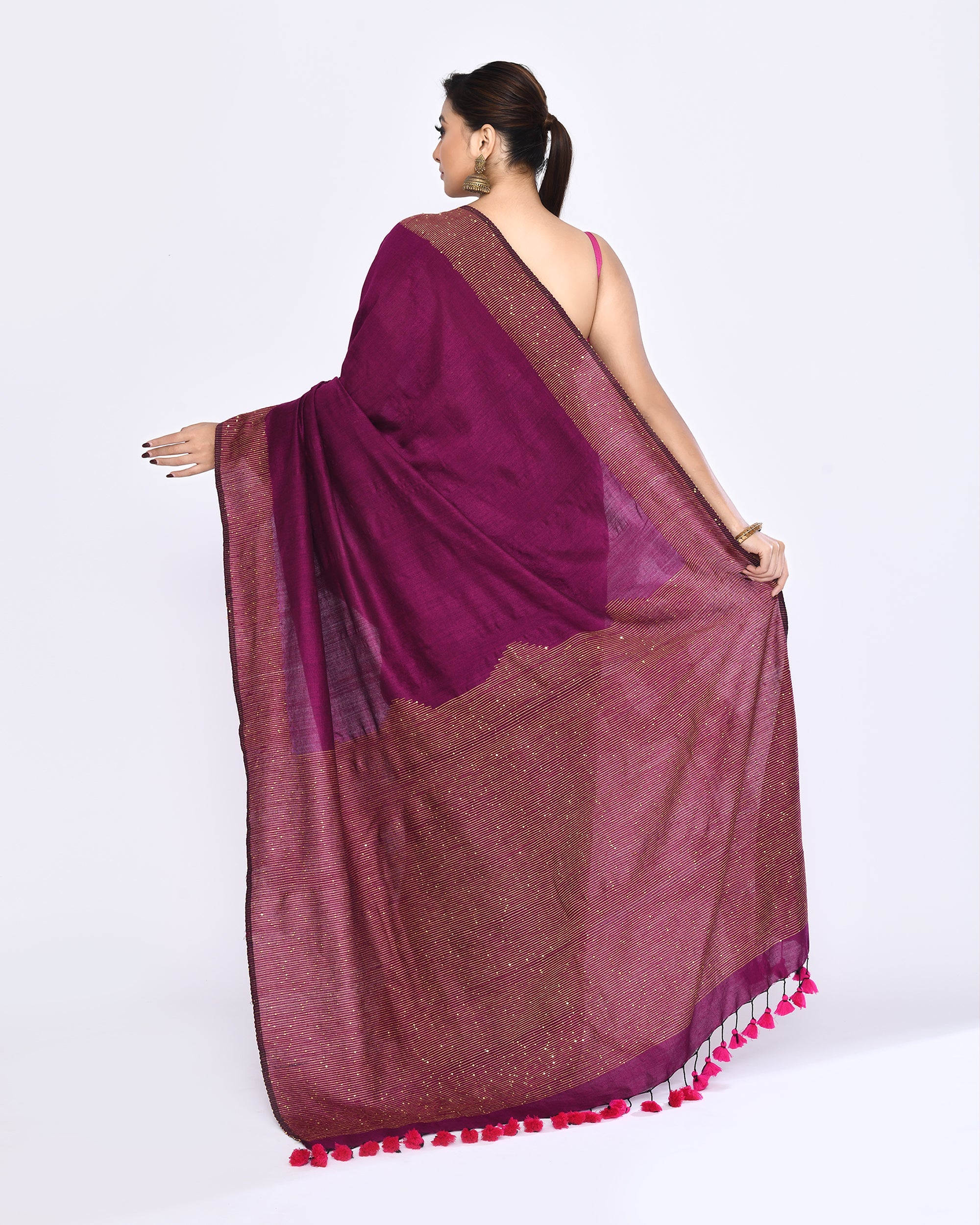 Piyari Fashion Women's Magenta Embellished Sequined Cotton Saree - Distacart