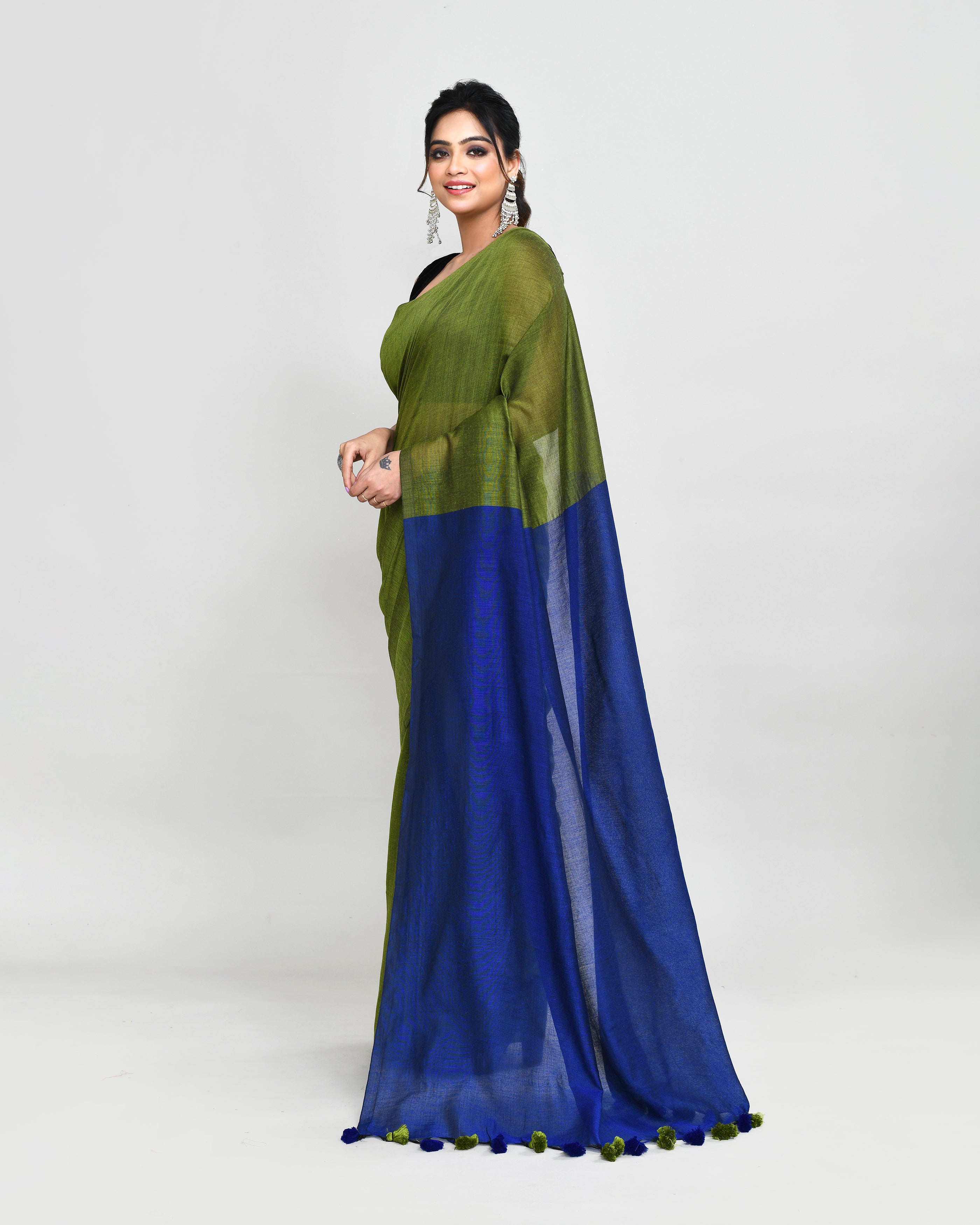 Piyari Fashion Handspun Cotton Moss Green Handloom Saree With Blouse - Distacart