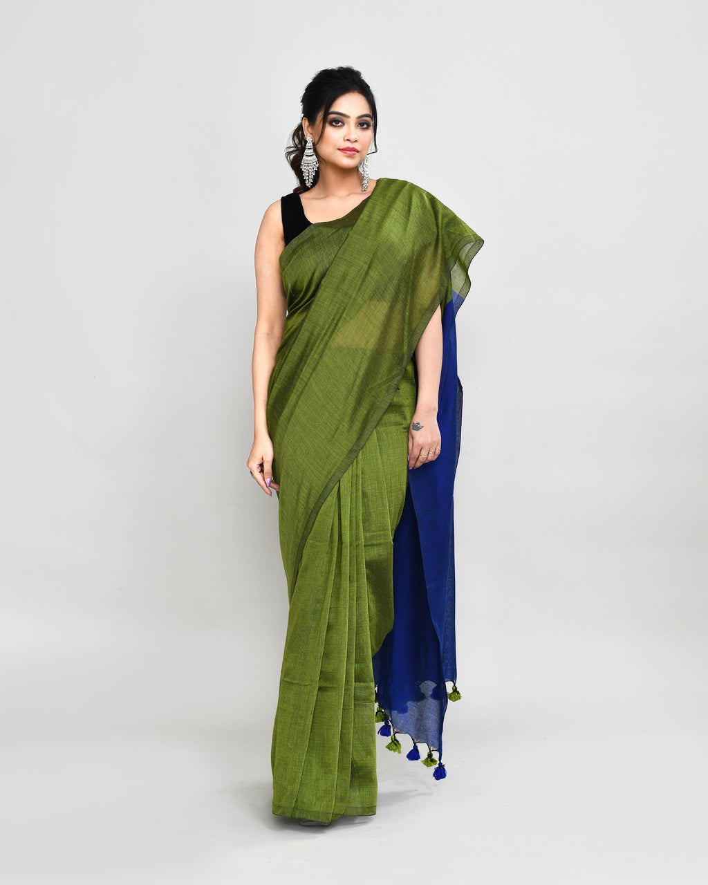 Piyari Fashion Handspun Cotton Moss Green Handloom Saree With Blouse - Distacart