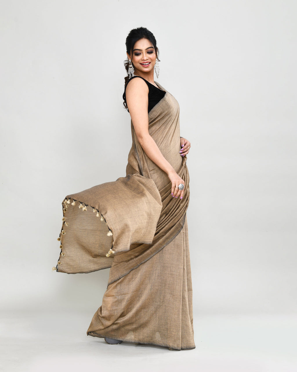Piyari Fashion Handspun Cotton Beige Handloom Saree With Blouse - Distacart
