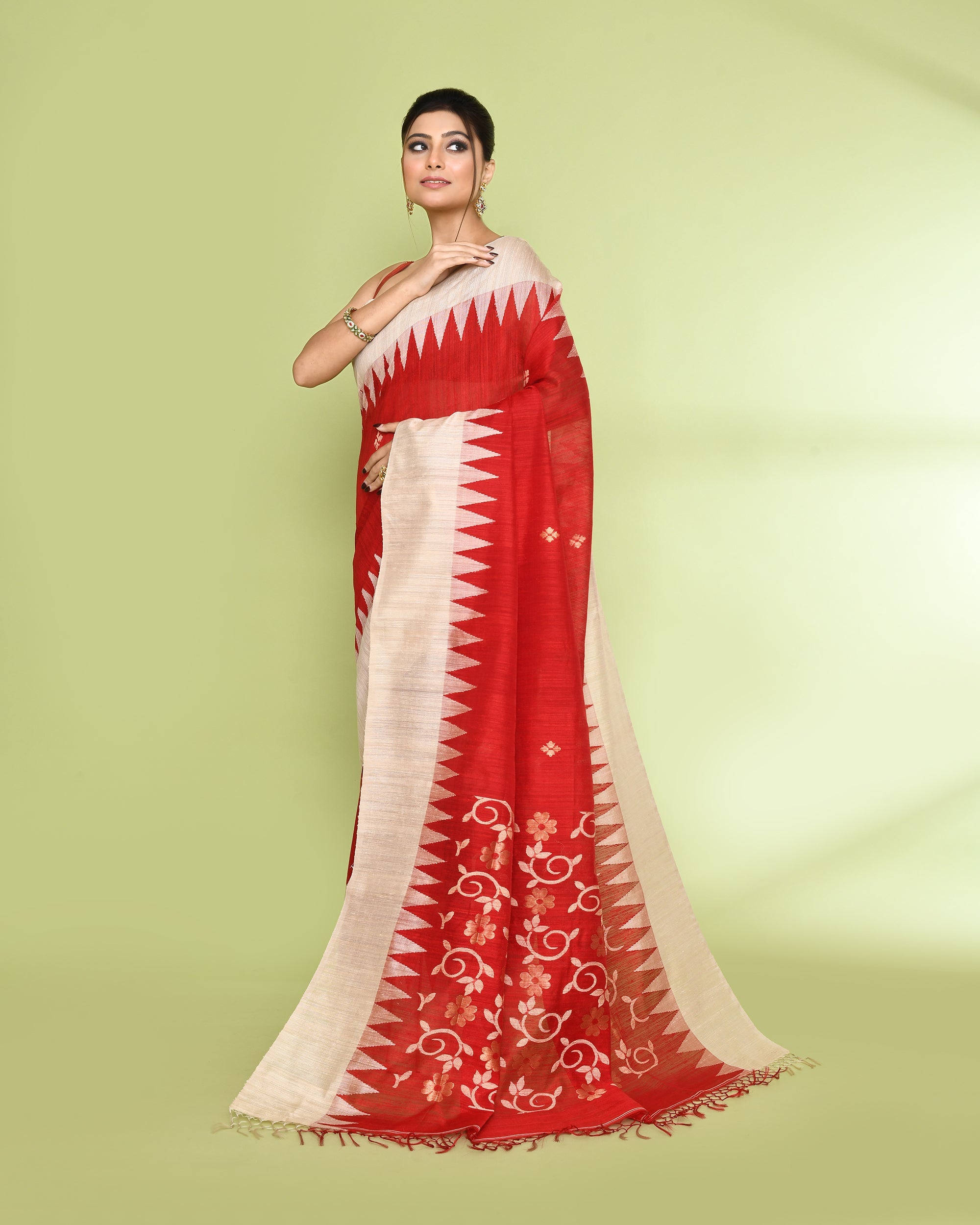 Piyari Fashion Women's Red Embellished Matka Silk Jamdani Saree - Distacart