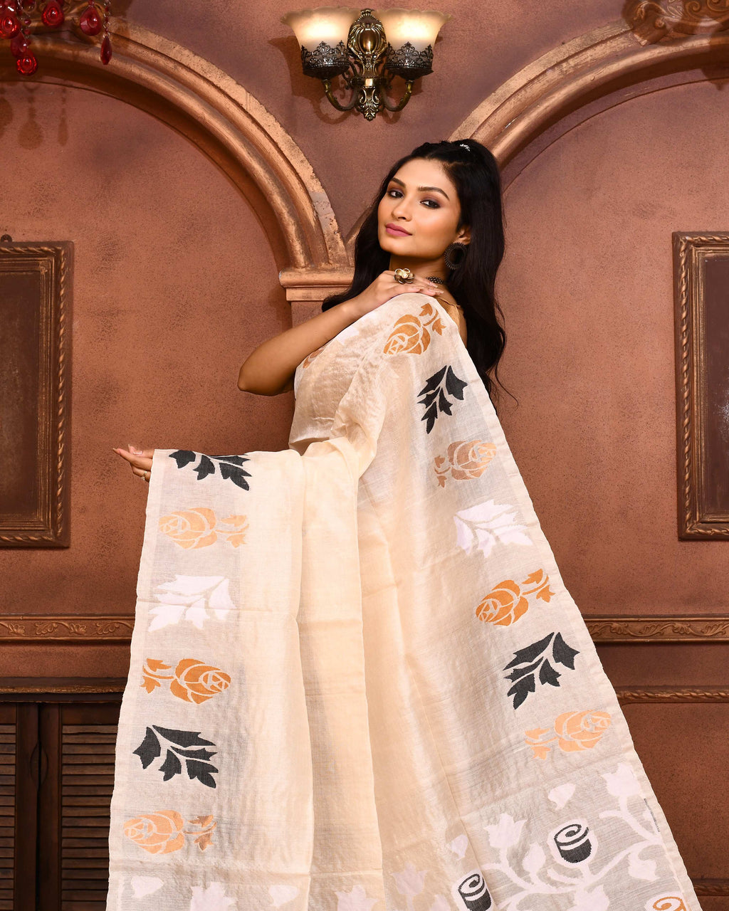 Piyari Fashion Off White Tussar Silk Jamdani Saree With Blouse Piece - Distacart