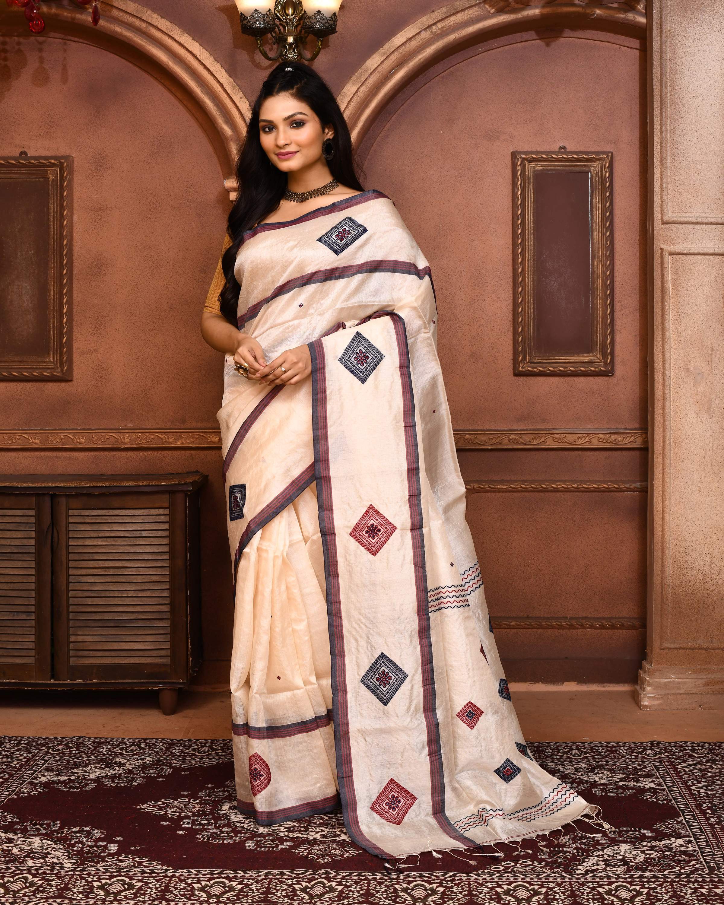 Piyari Fashion Off White Tussar Silk Jamdani Saree With Blouse Piece - Distacart