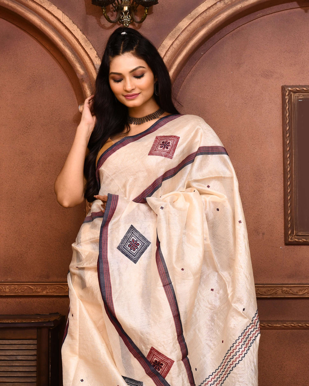 Piyari Fashion Off White Tussar Silk Jamdani Saree With Blouse Piece - Distacart
