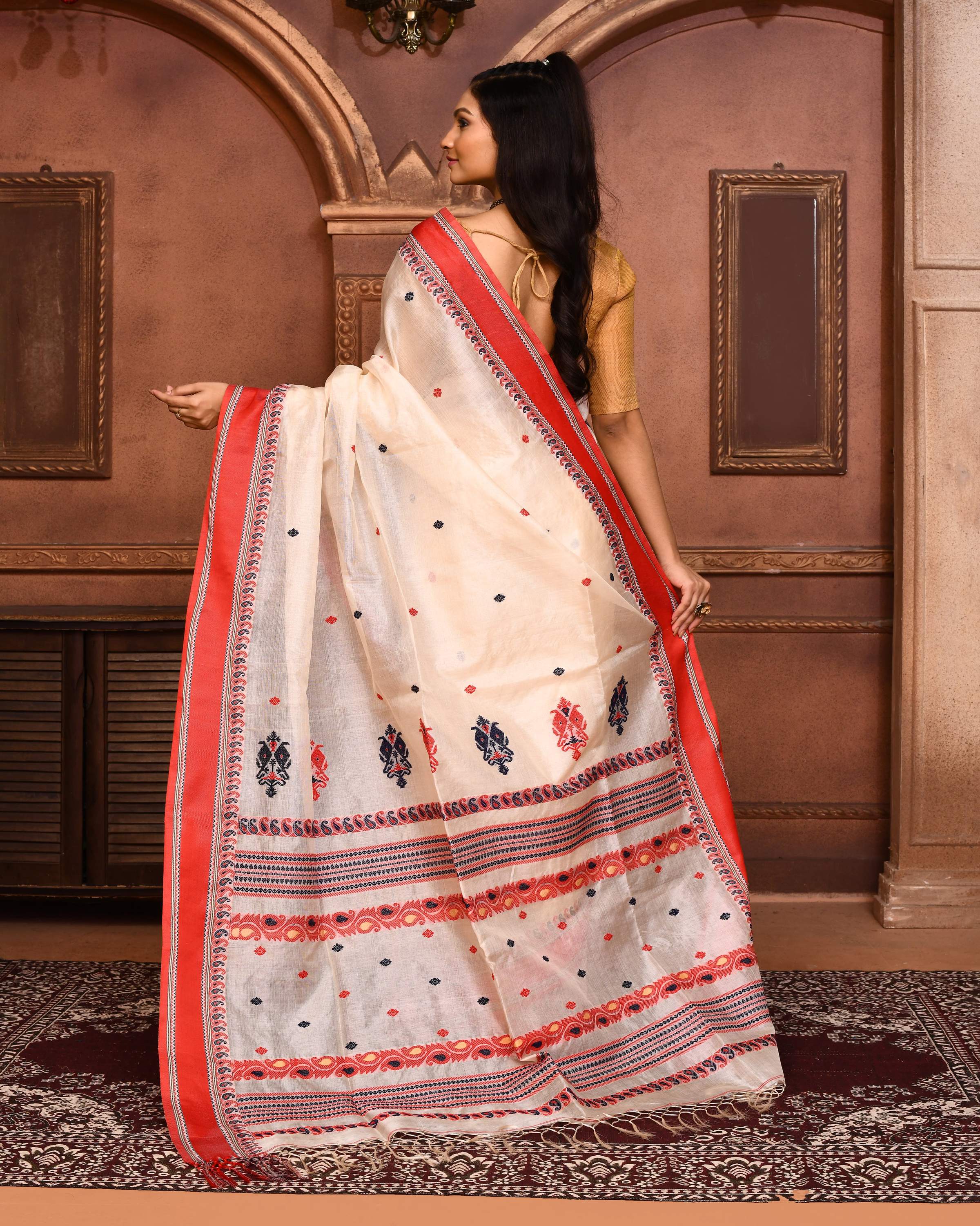 Piyari Fashion Off White Tussar Silk Jamdani Saree With Blouse Piece - Distacart