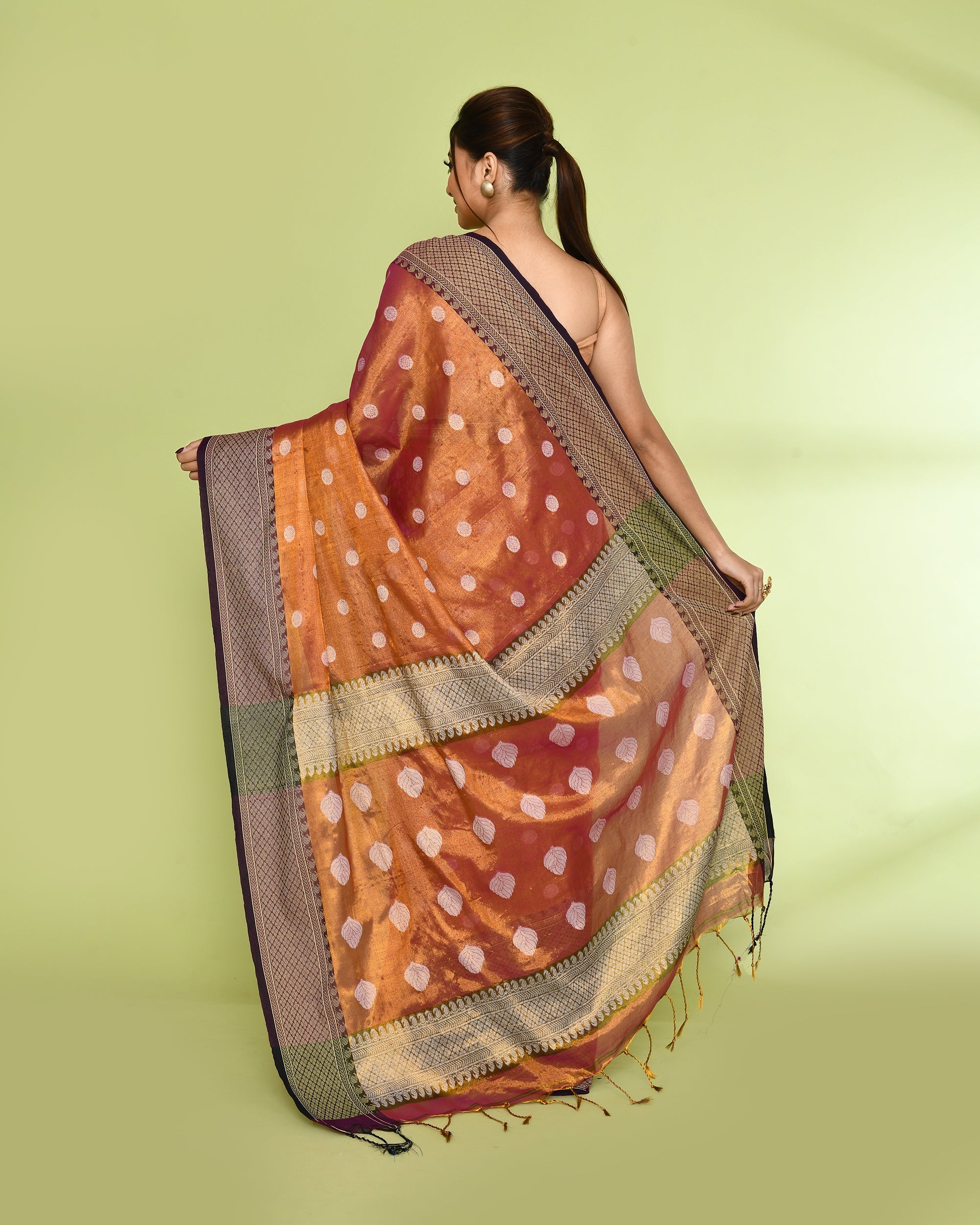 Piyari Fashion Women's Gold Magenta Zari Cotton Tissue Jamdani Saree - Distacart