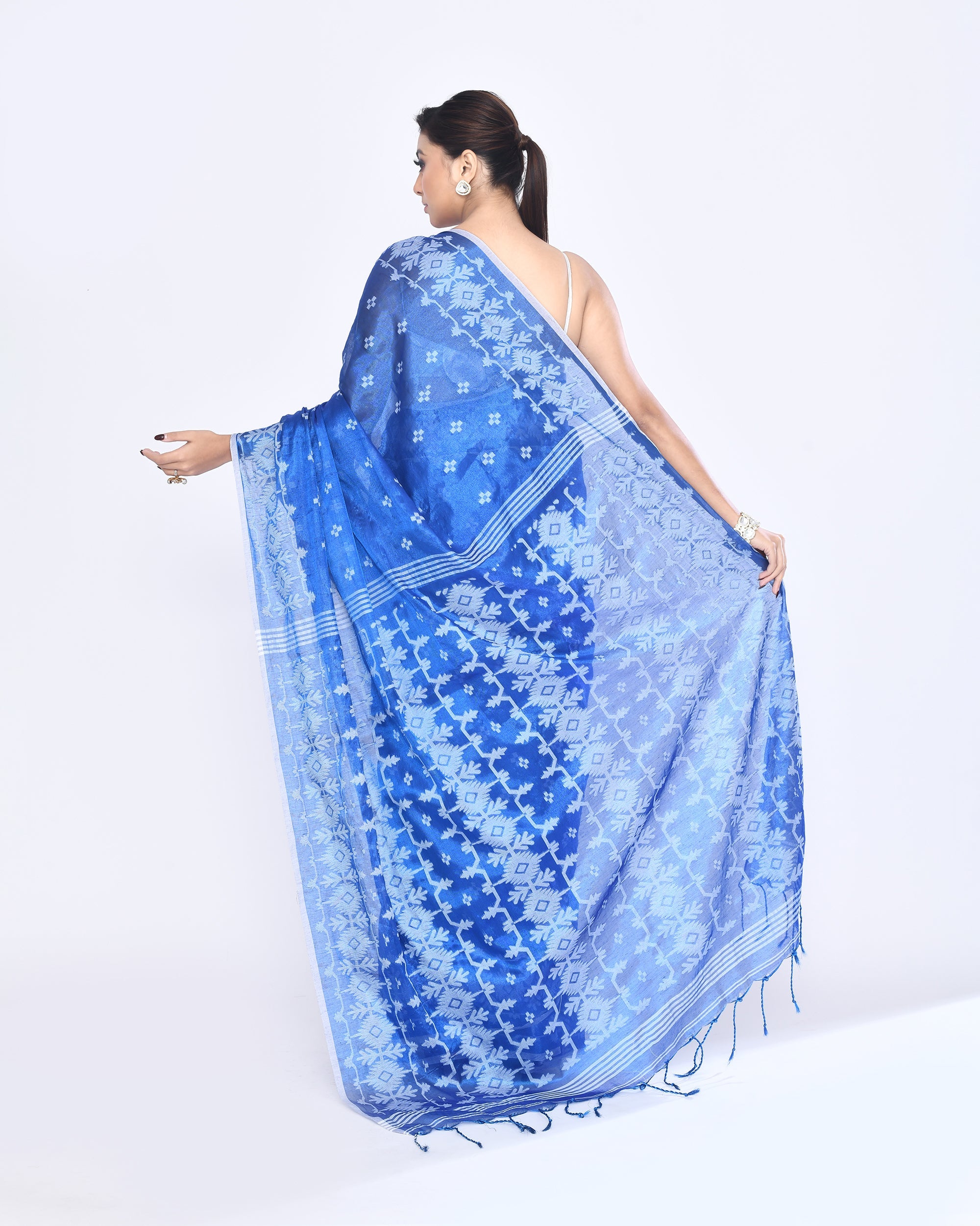Piyari Fashion Women's Blue Zari Cotton Tissue Jamdani Saree - Distacart