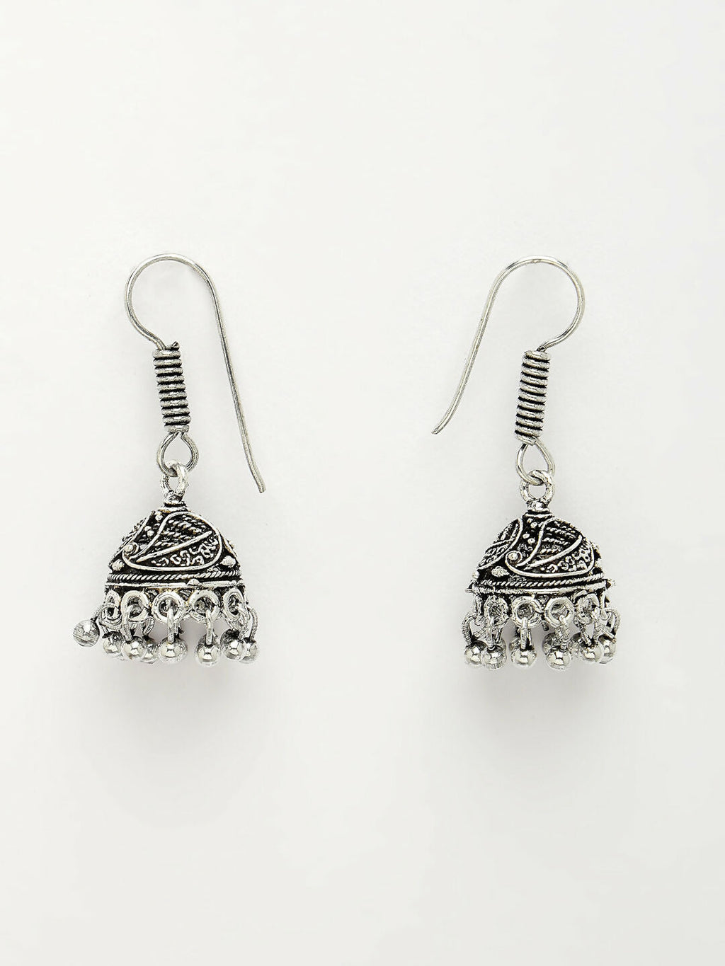 NVR Women's Red Silver-Plated Choke Oxidized Necklace with Jhumka Earrings
