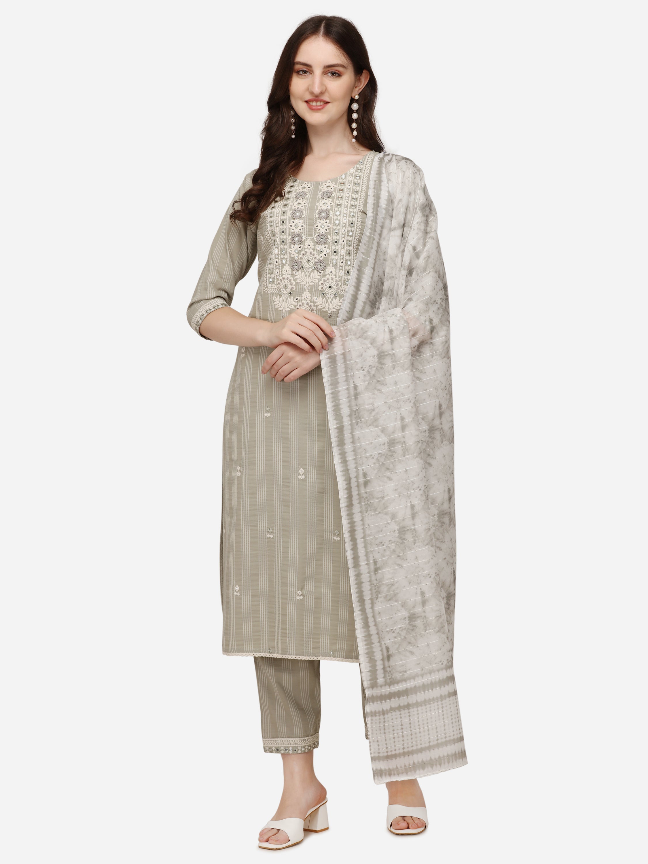 Floral Embroidered & Thread Work Kurta With Pant & Dupatta Set, Multicolor - Hiral Fashion - Distacart