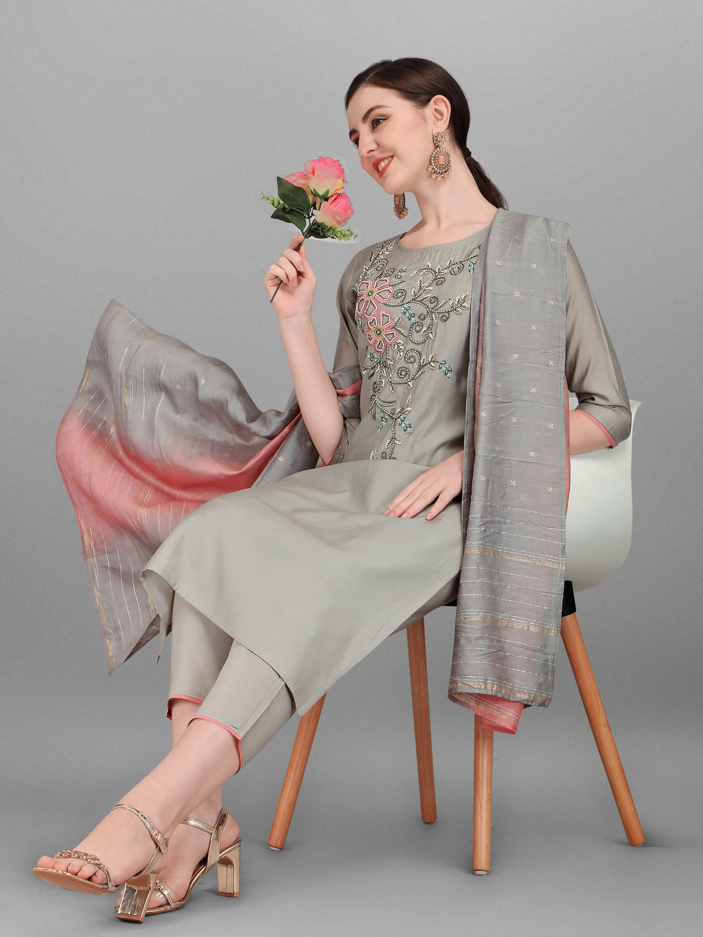 Floral Embroidered Kurta With Pant And Dupatta Set, Multicolor - Hiral Fashion - Distacart