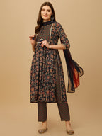 Nayra Cut Embroidered Kurta With Pant And Dupatta Set, Multicolor - Hiral Fashion - Distacart
