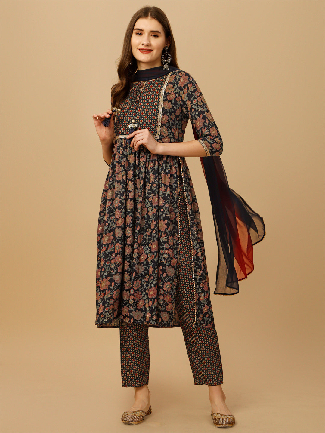 Nayra Cut Embroidered Kurta With Pant And Dupatta Set, Multicolor - Hiral Fashion - Distacart