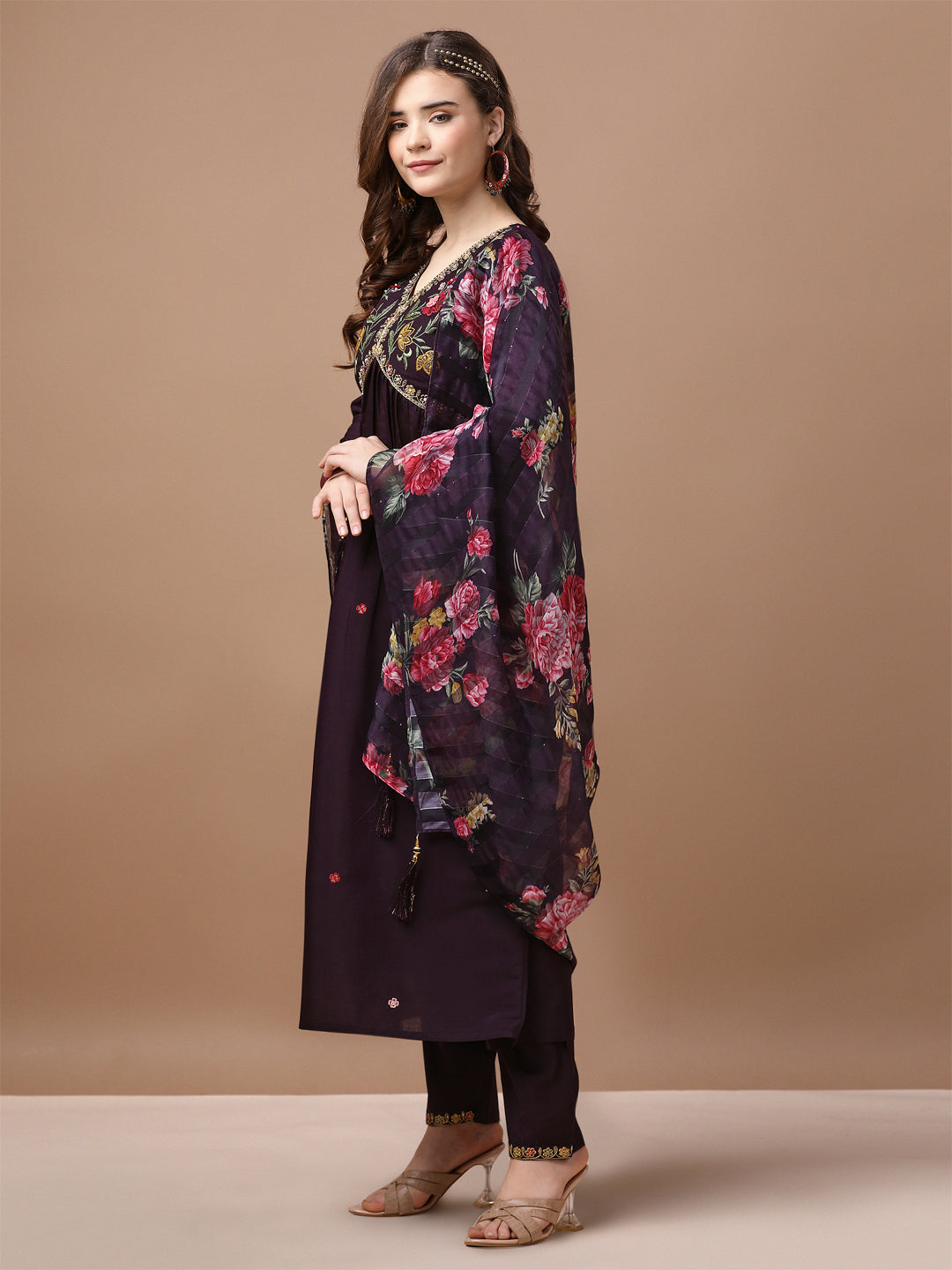 Alia Cut Hand Embroidered Kurta With Pant & Dupatta Premium, Multicolor - Hiral Fashion - Distacart