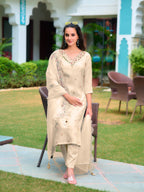 Hand Embroidered Banarasi Jacqauard Kurta With Pant & Embroidered Organza Dupatta, Cream - Hiral Fashion - Distacart